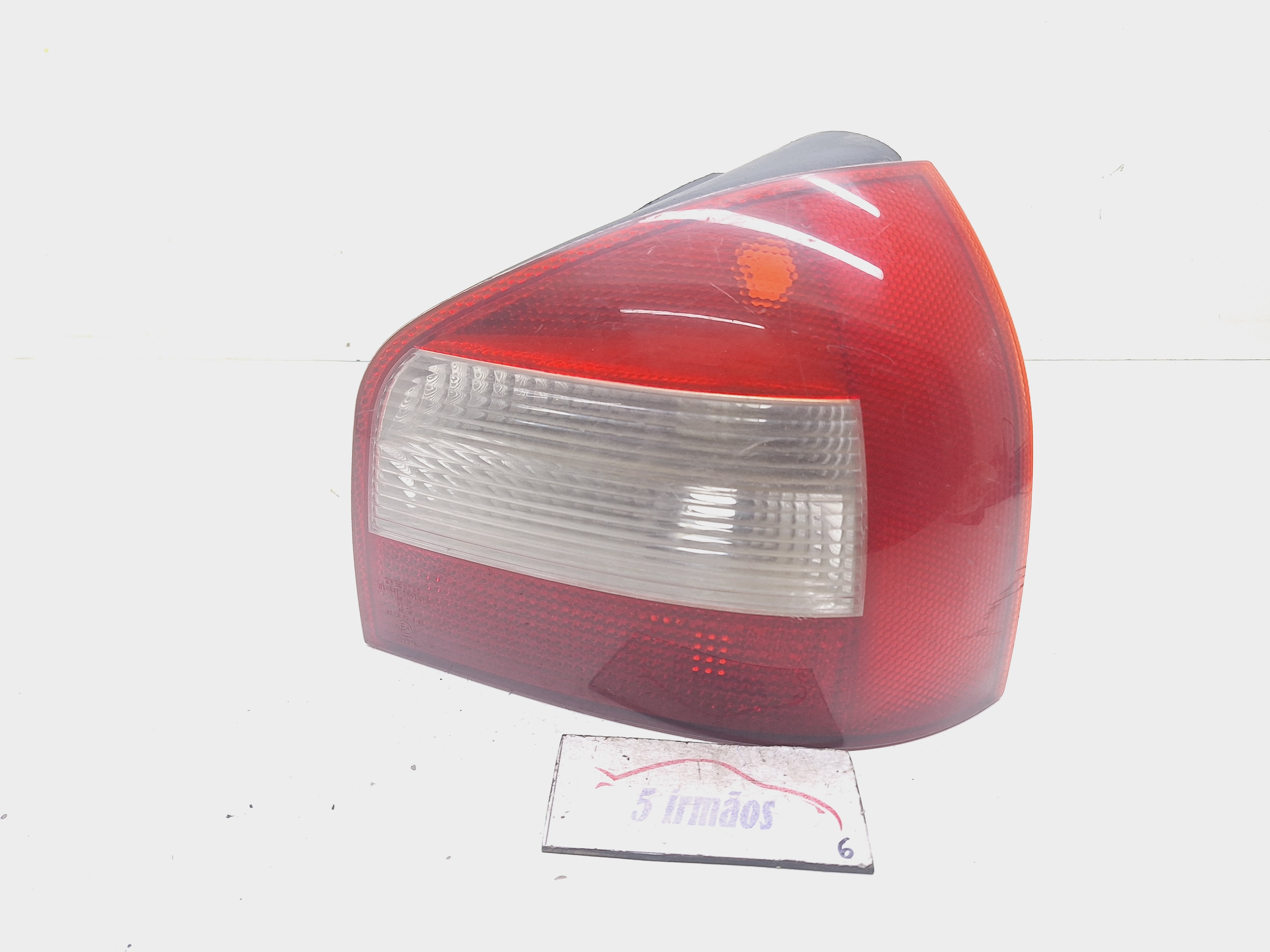 Lanterna Direita Audi A3 1.8 Asp 1999/ 2000  Direito Vermelho