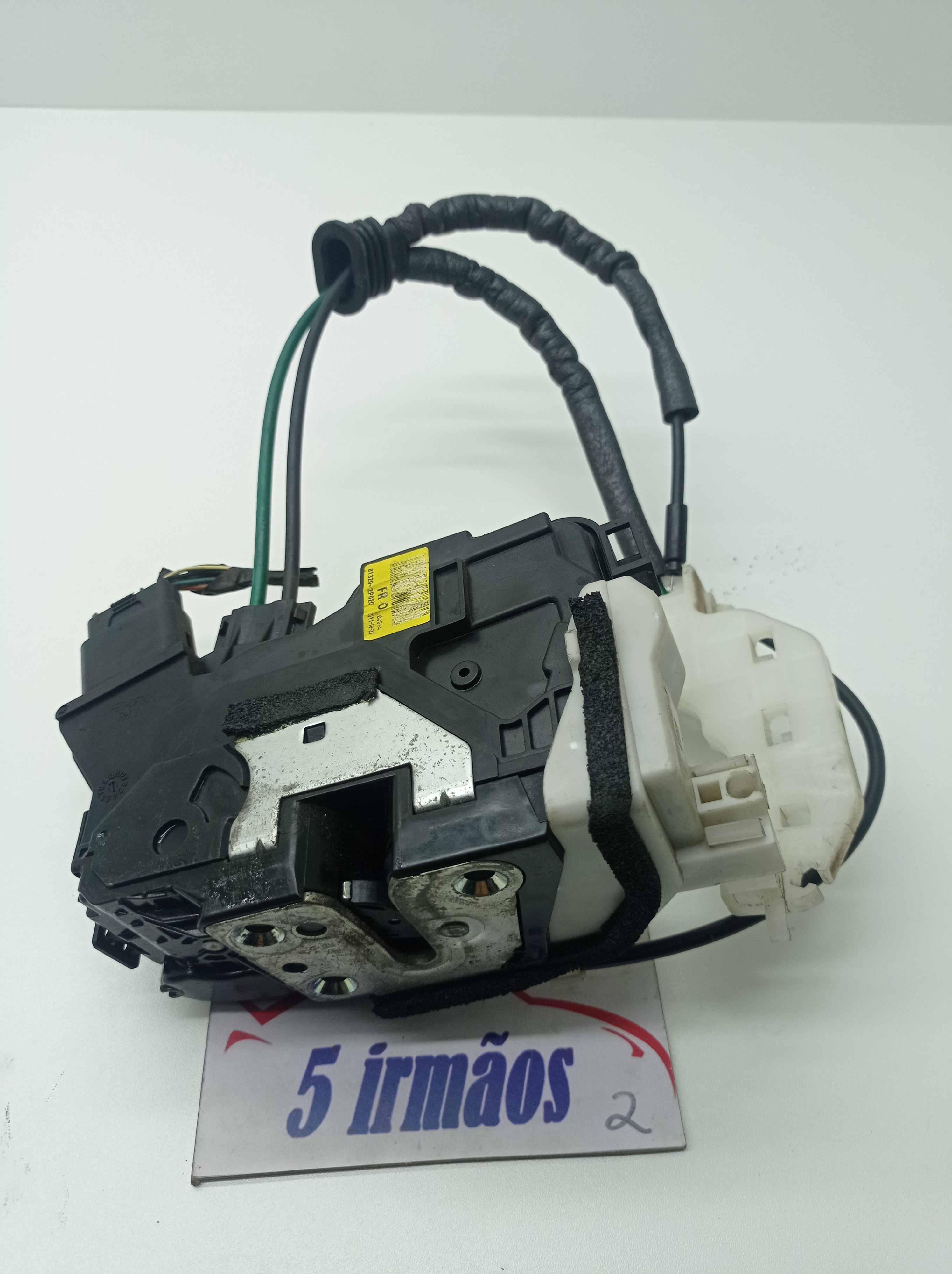 Fechadura Porta Dianteira Direita Kia Sorento 3.5 2013 /2014