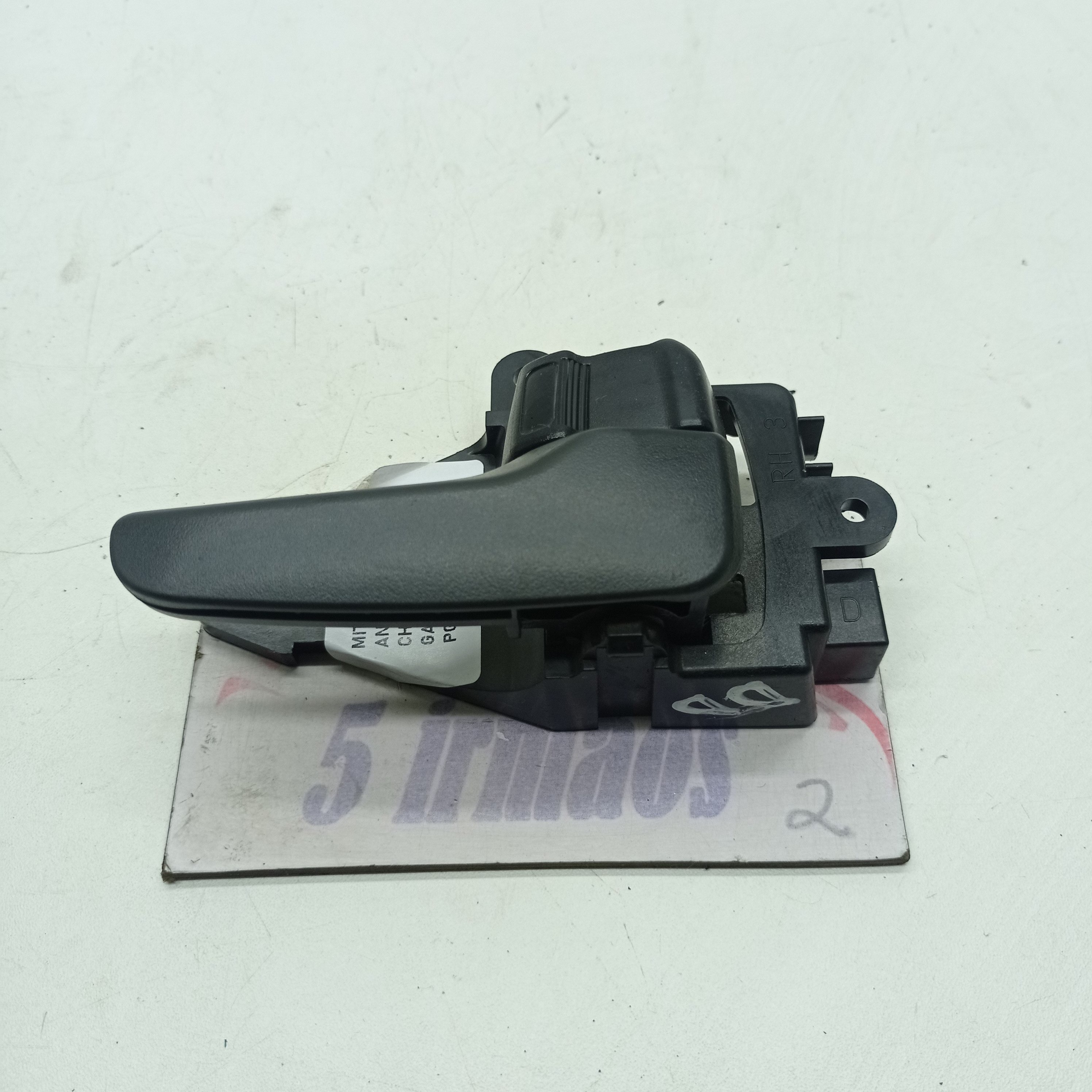 Maçaneta Interna Dianteira Direita Outlander 3.0 V6 2008