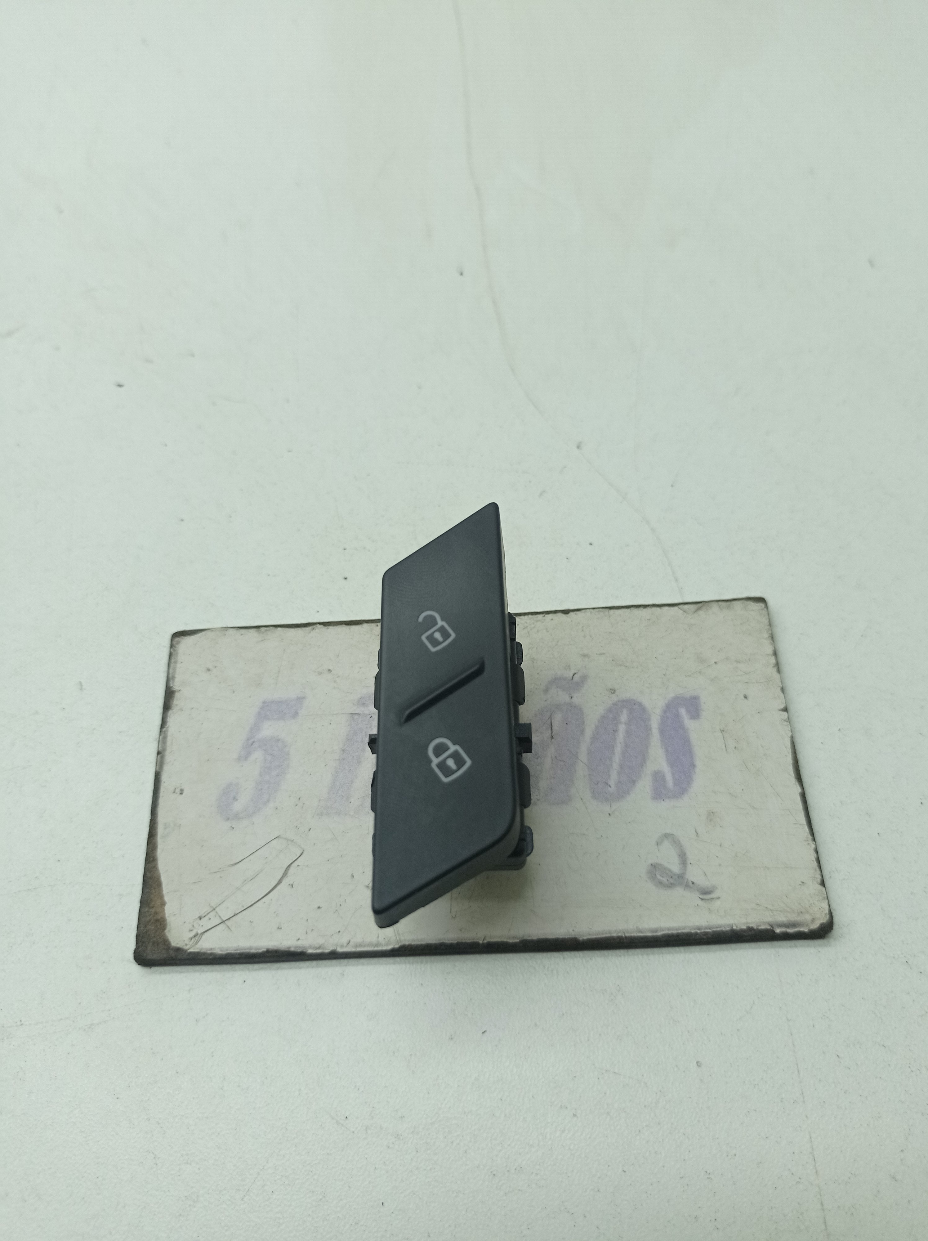 Botão Trava / Destrava Vw Jetta Gli 2.0 2019 N17a962125