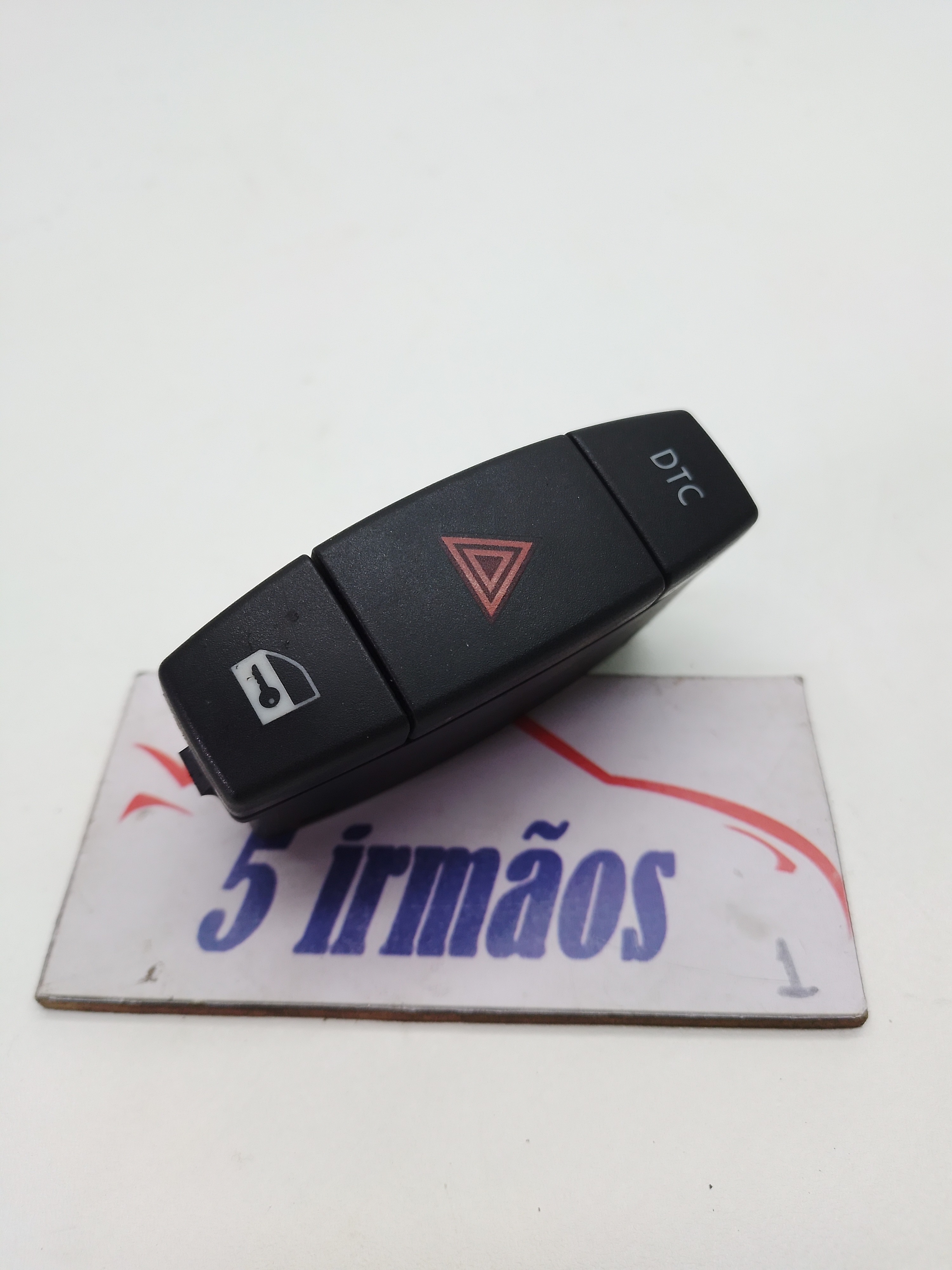 Botão Comando Pisca Alerta Bmw 120i 2.0 Asp 2005 / 2006