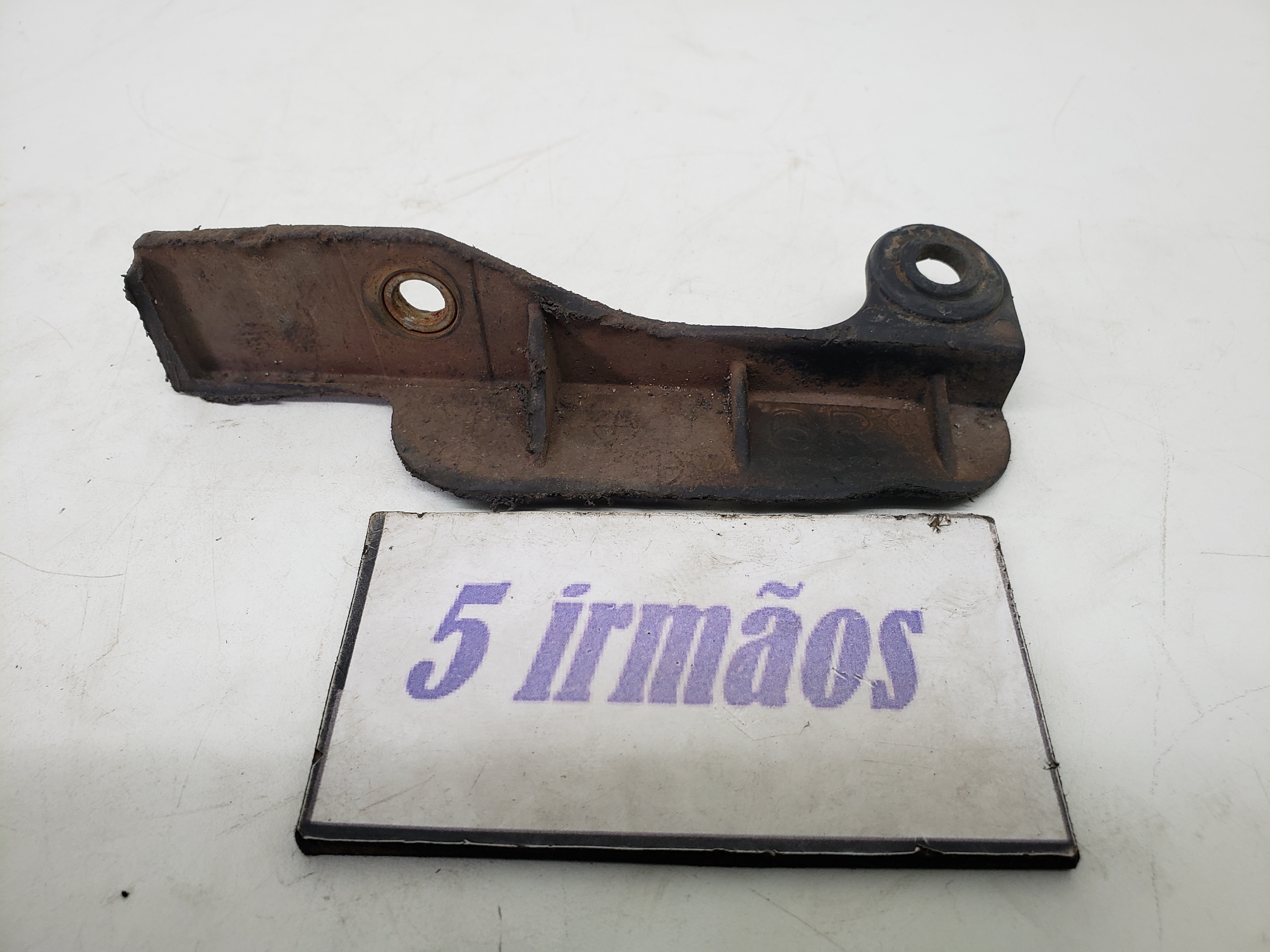 Guia Direita Suporte Aerofólio Toyota Prius 1.8 2017 / 2018