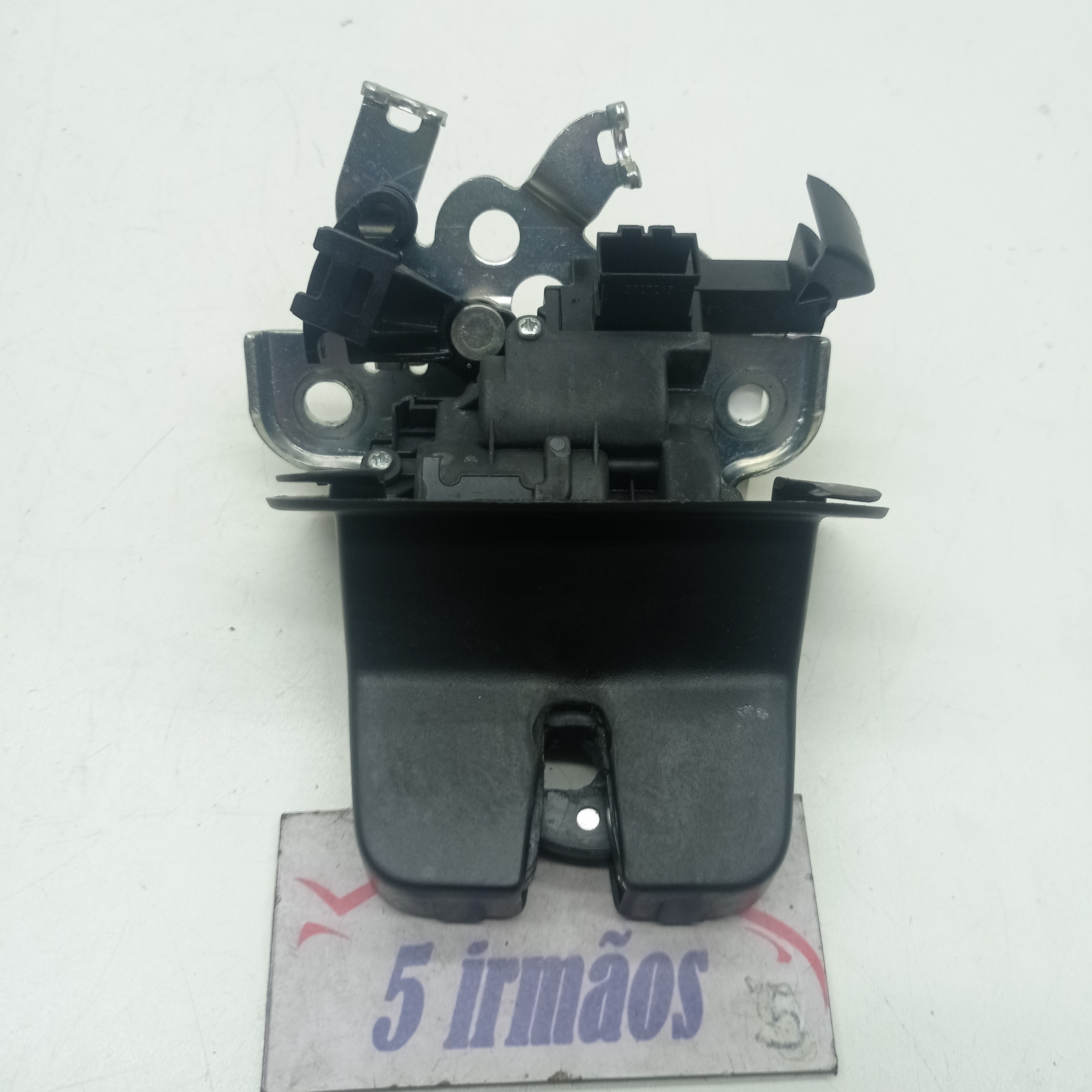 Fechadura Tampa Traseira Vw Jetta 211cv 2014 Nº5c6827520b