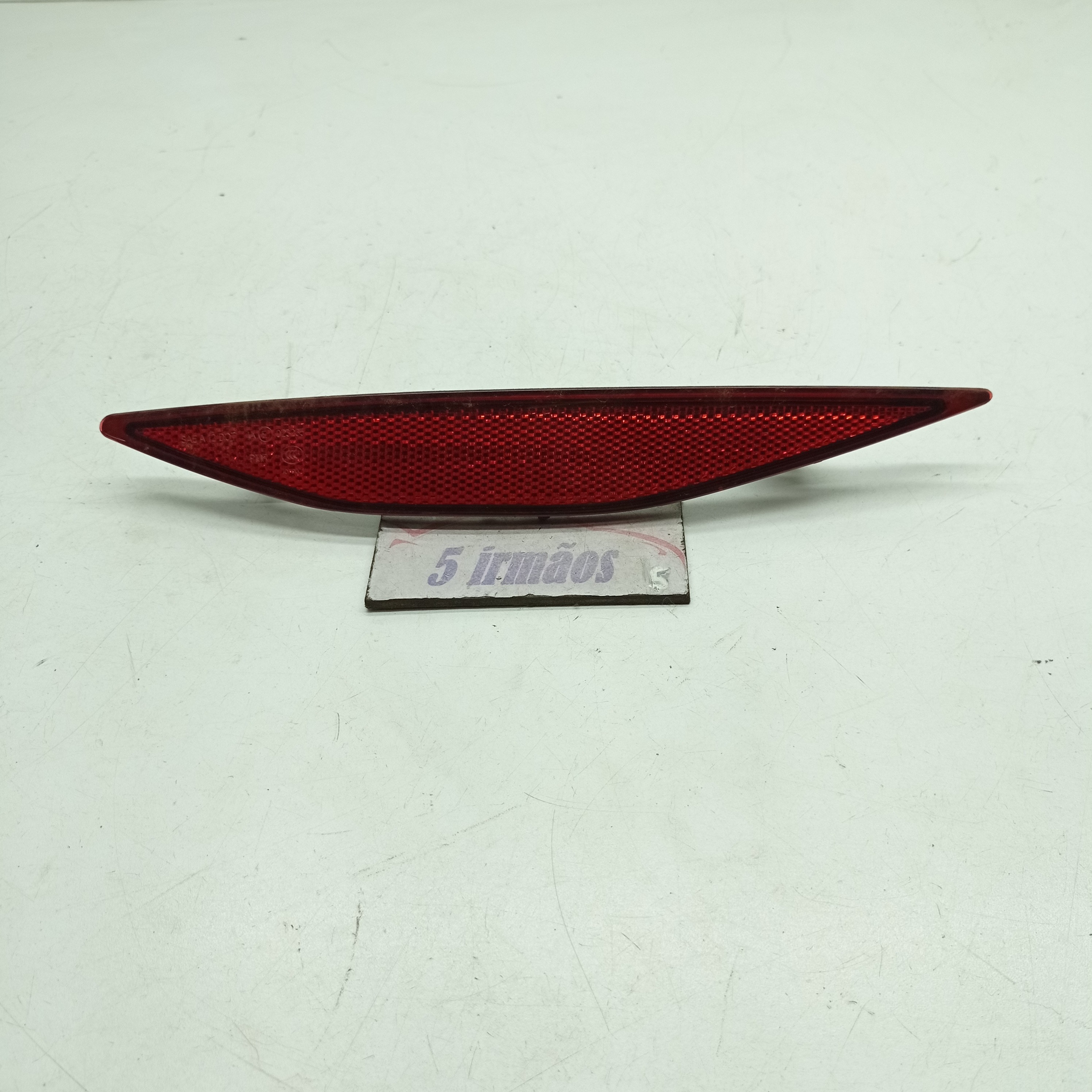 Refletor Olho Gato Esquerdo Vw Golf 2.0 2017 Nº5g0945105 Preto