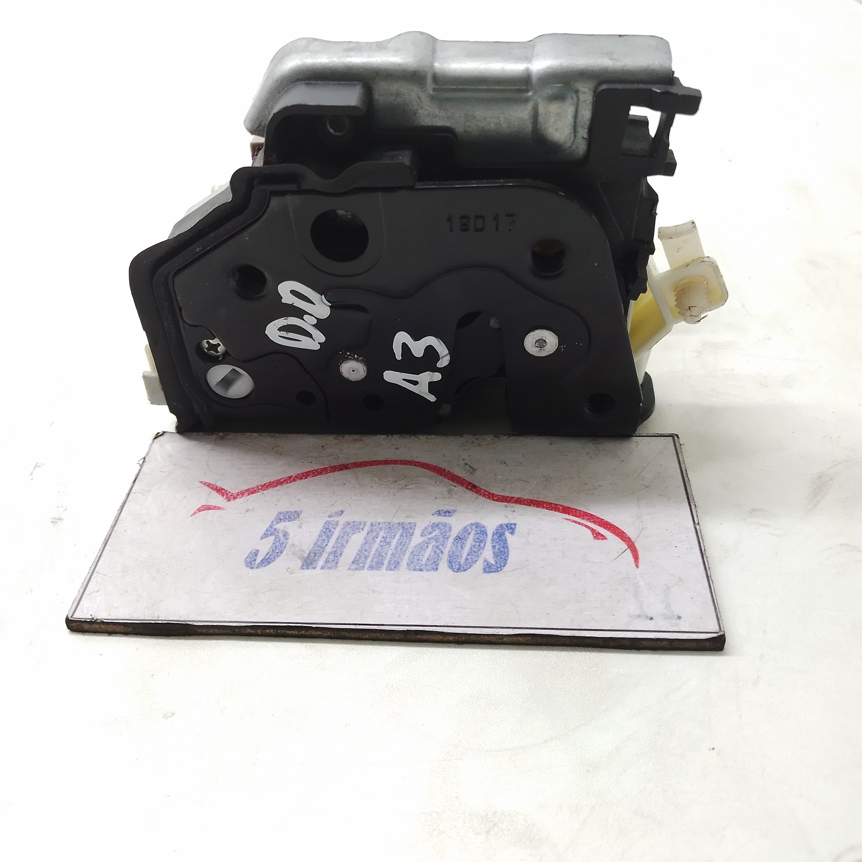 Fechadura Porta Dianteira Direita Audi A3 2016 N8x1837016