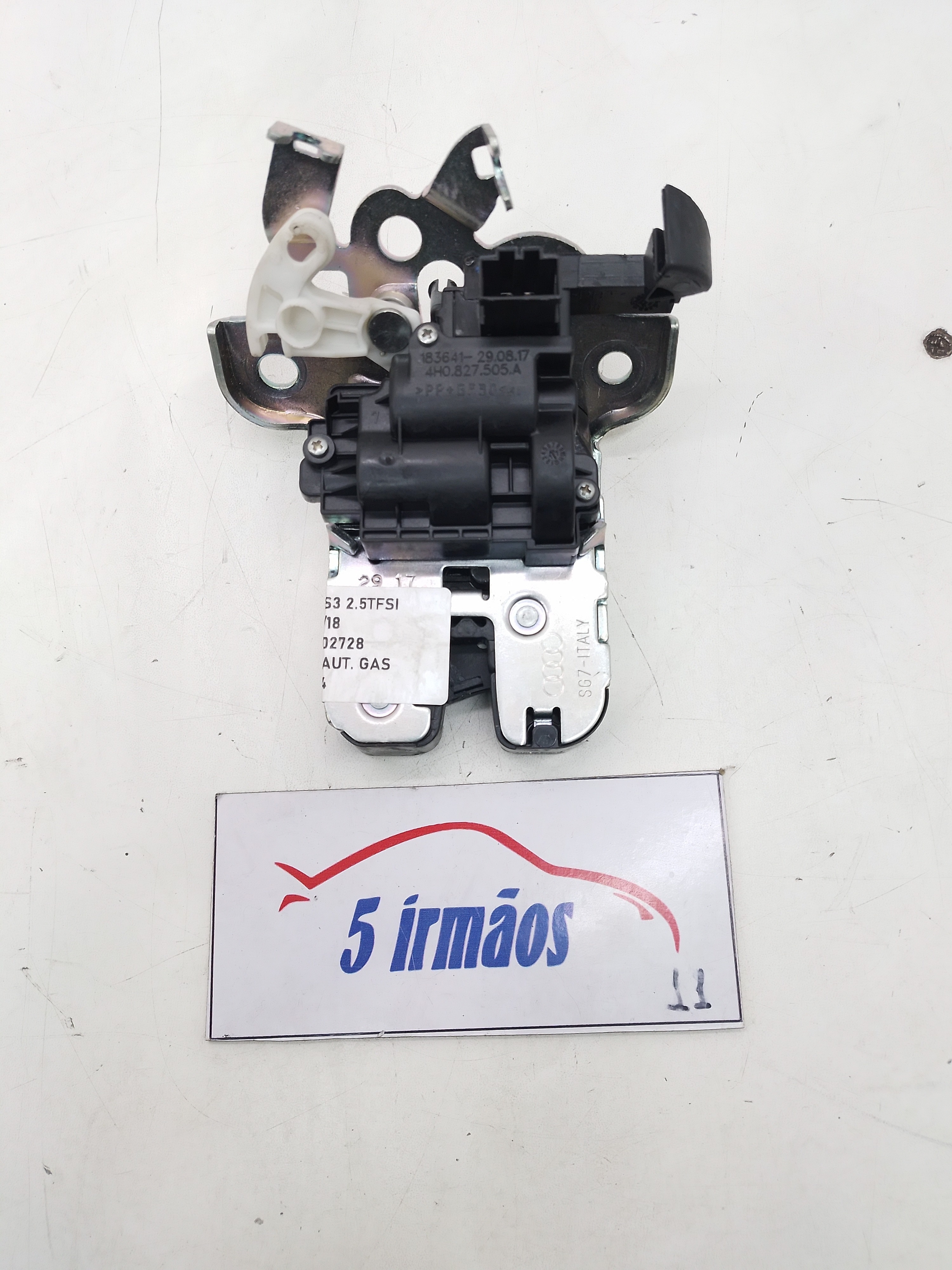 Fechadura Tampa Traseira Audi Rs3 2.5 Tfsi 2017 / 2018