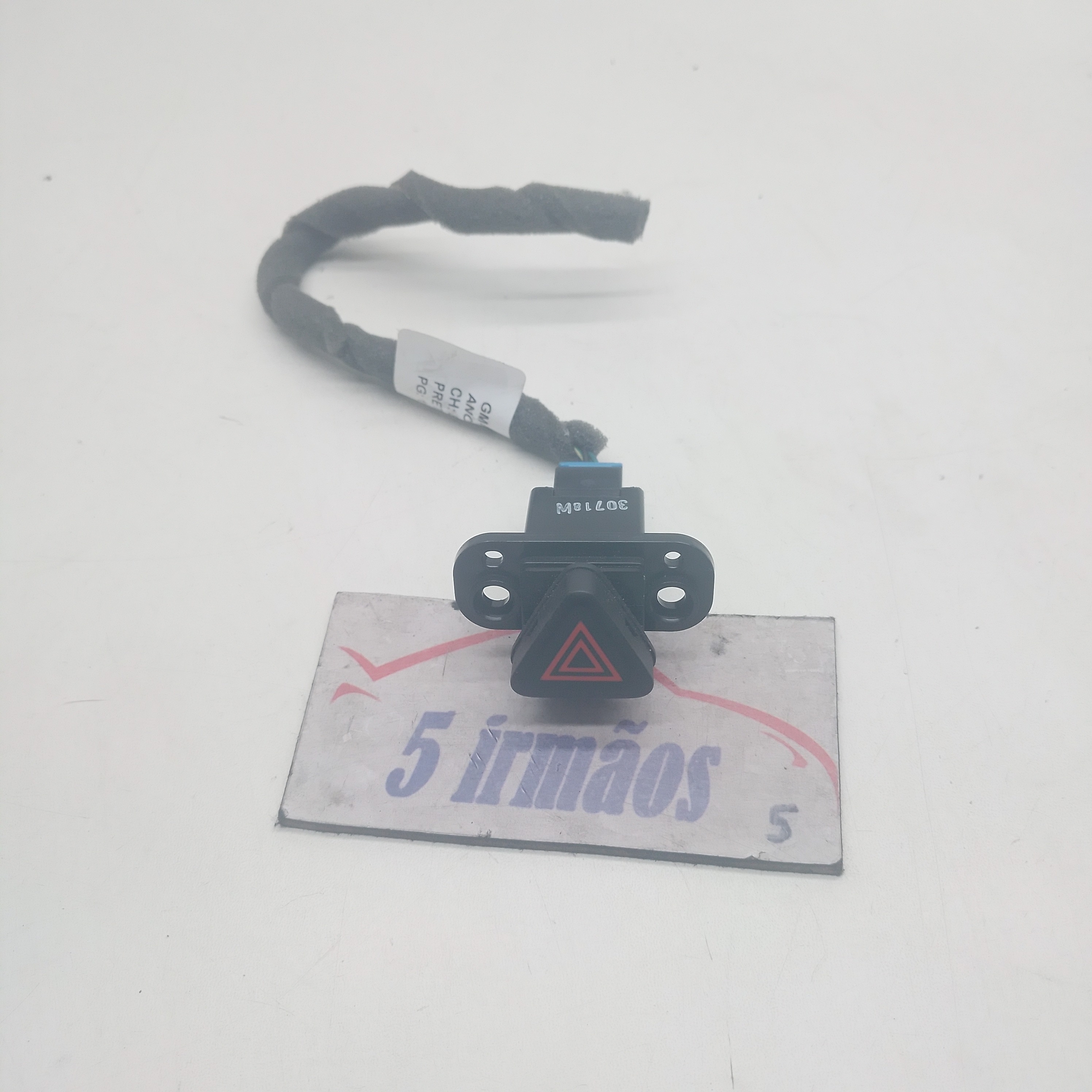 Botão Pisca Alerta Chevrolet Cruze 1.8 2013 2014 95282258 Preto