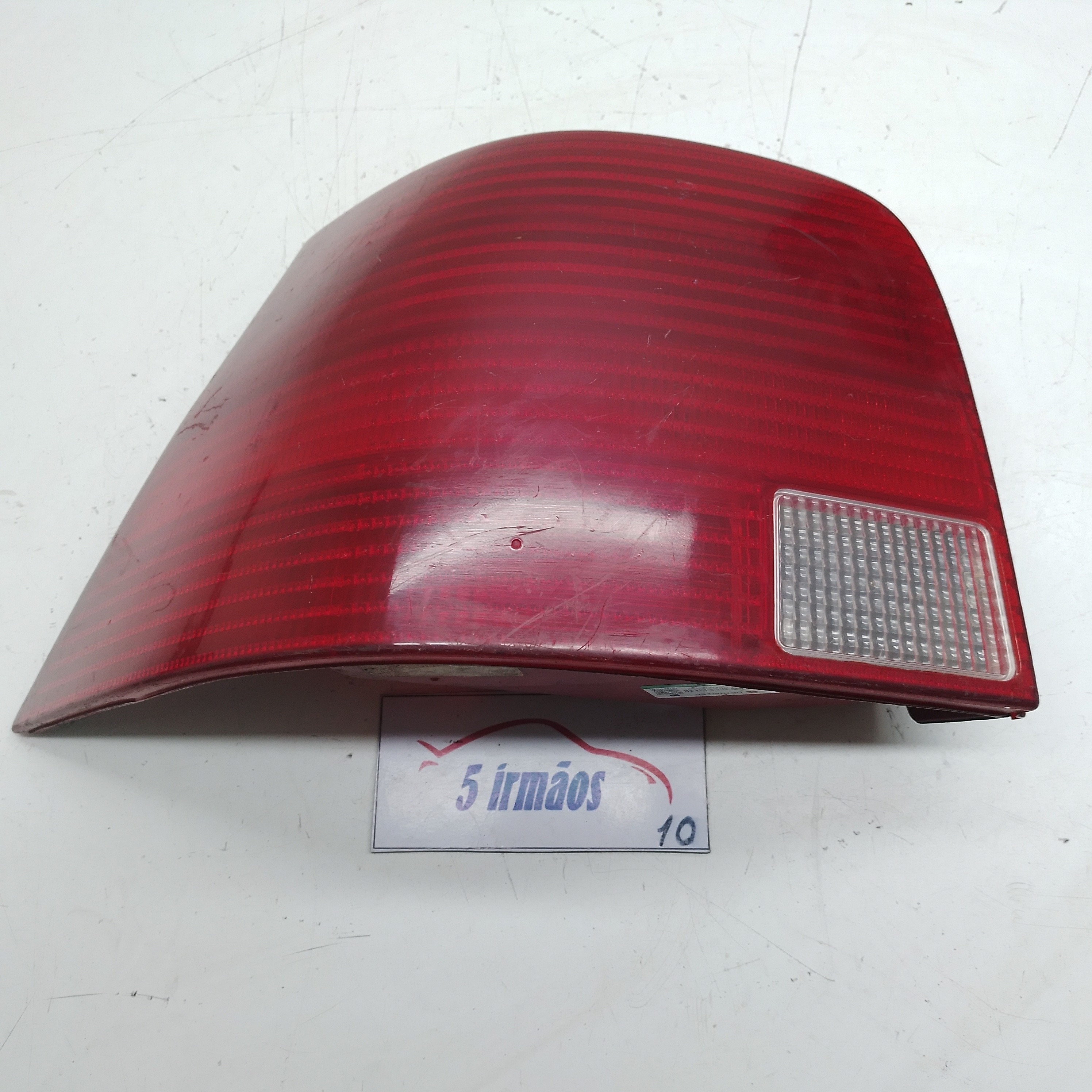 Lanterna Esquerda Vw Golf 1.6 / 2.0 2000 N37750719