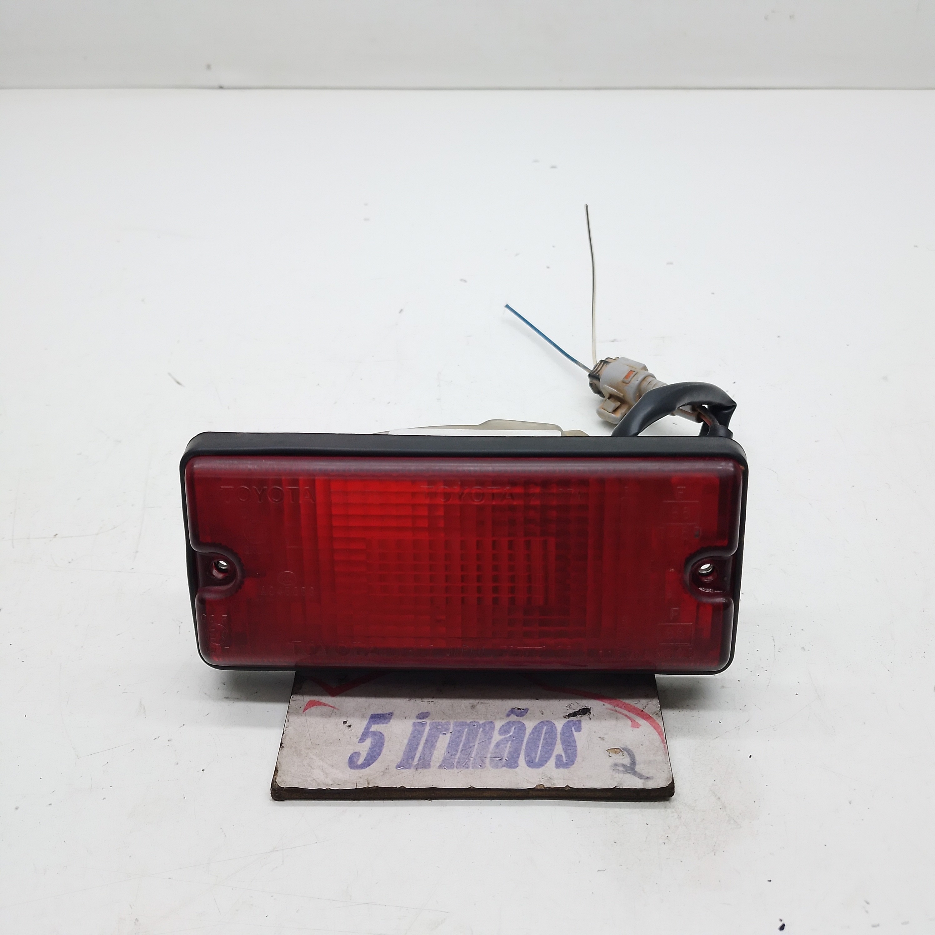Refletor Esquerdo Olho Gato Porta Malas Toyota Rav4 2010 Vermelho