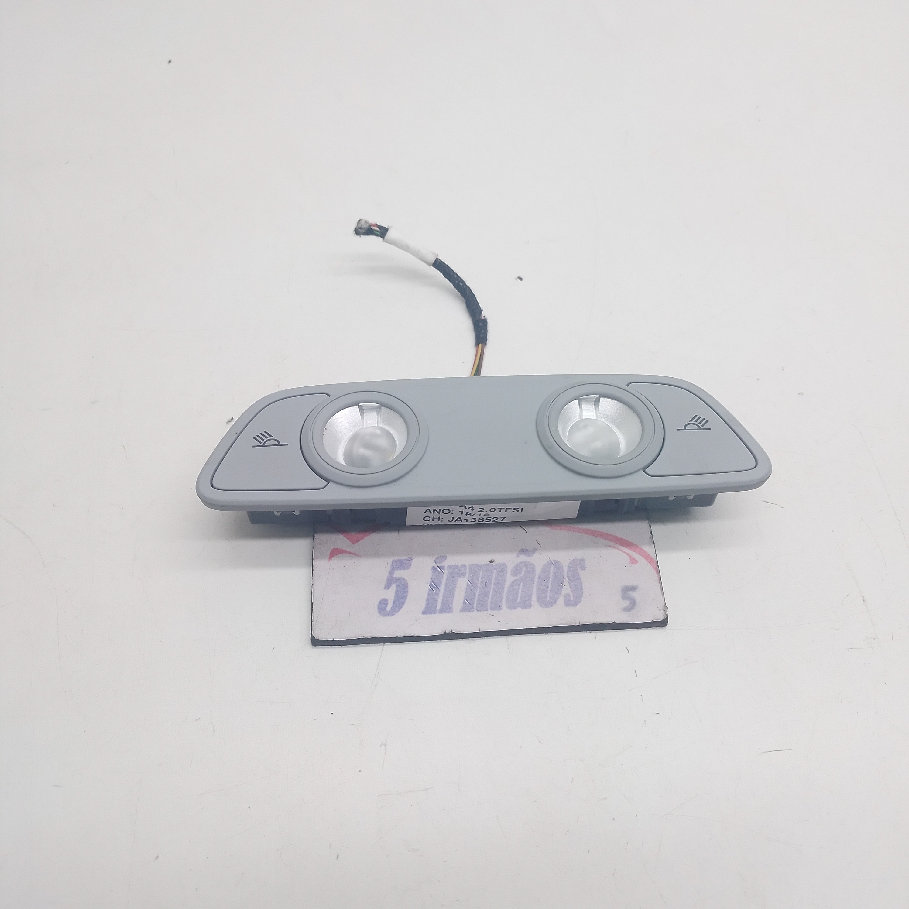 Luz Cortesia Teto Audi A4 Avant Tfsi 2.0 2018 4m0947111
