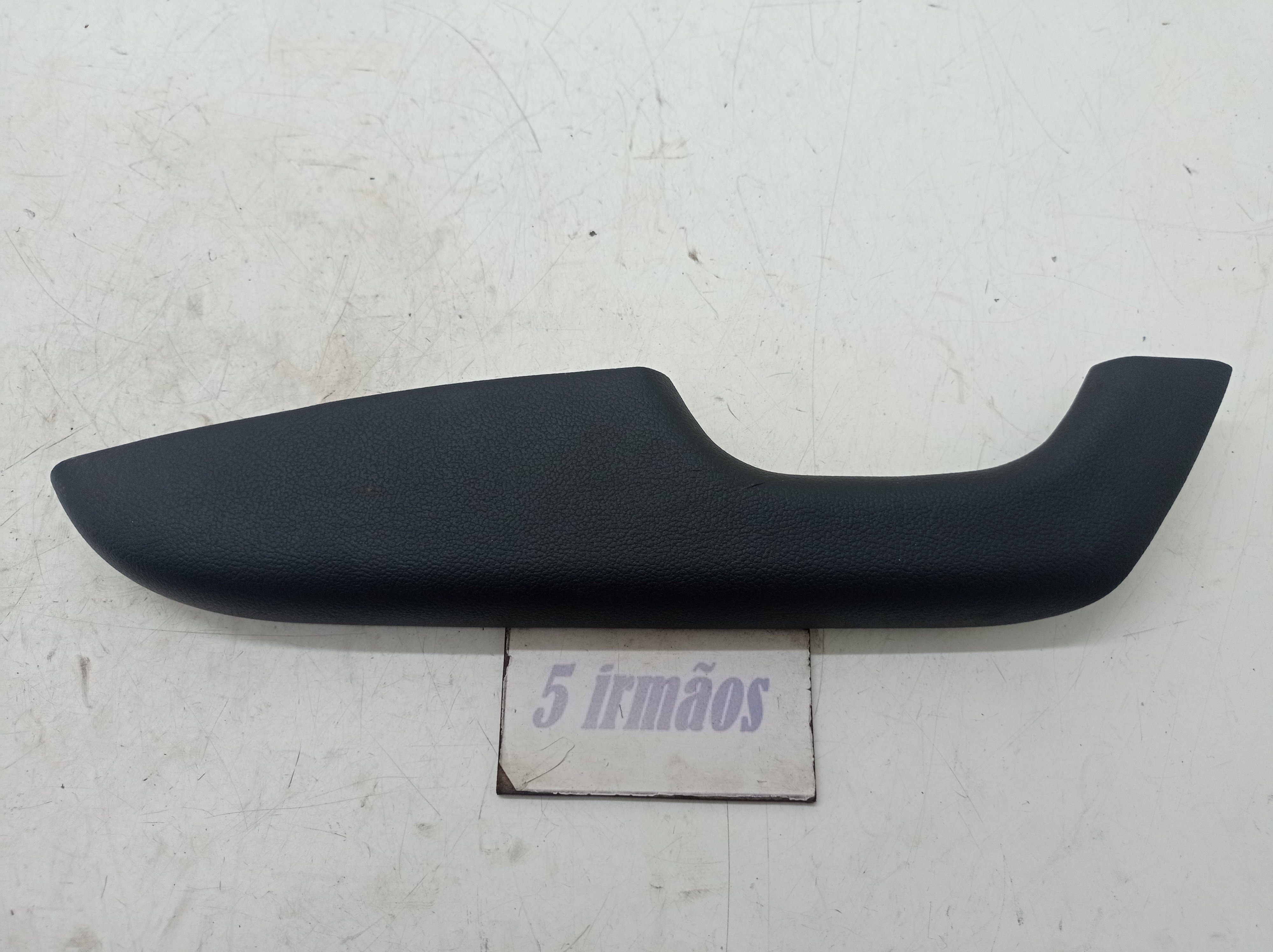 Acabamento Porta Traseira Esquerda Toyota Prius 1.8 2018