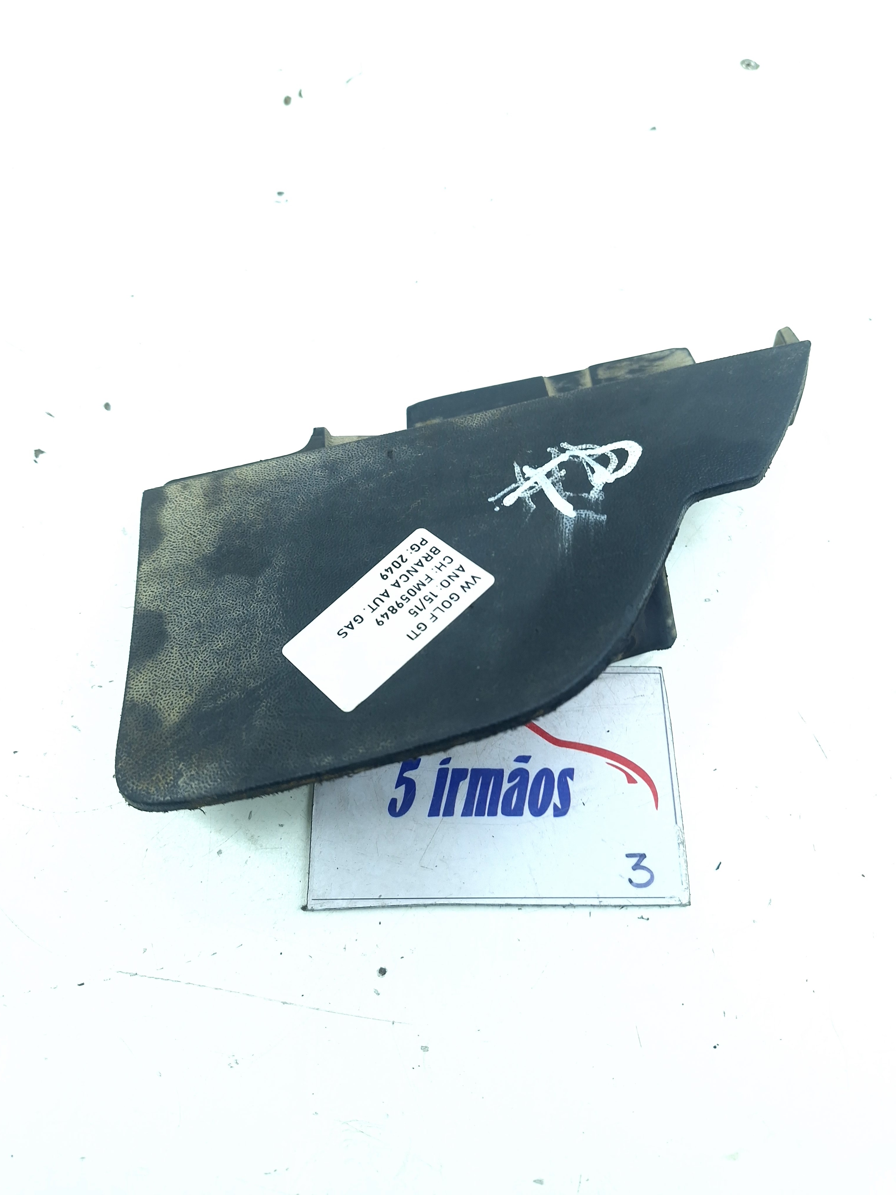 Acabamento Parabarro Traseiro Direito Vw Golf Gti 2.0 2015