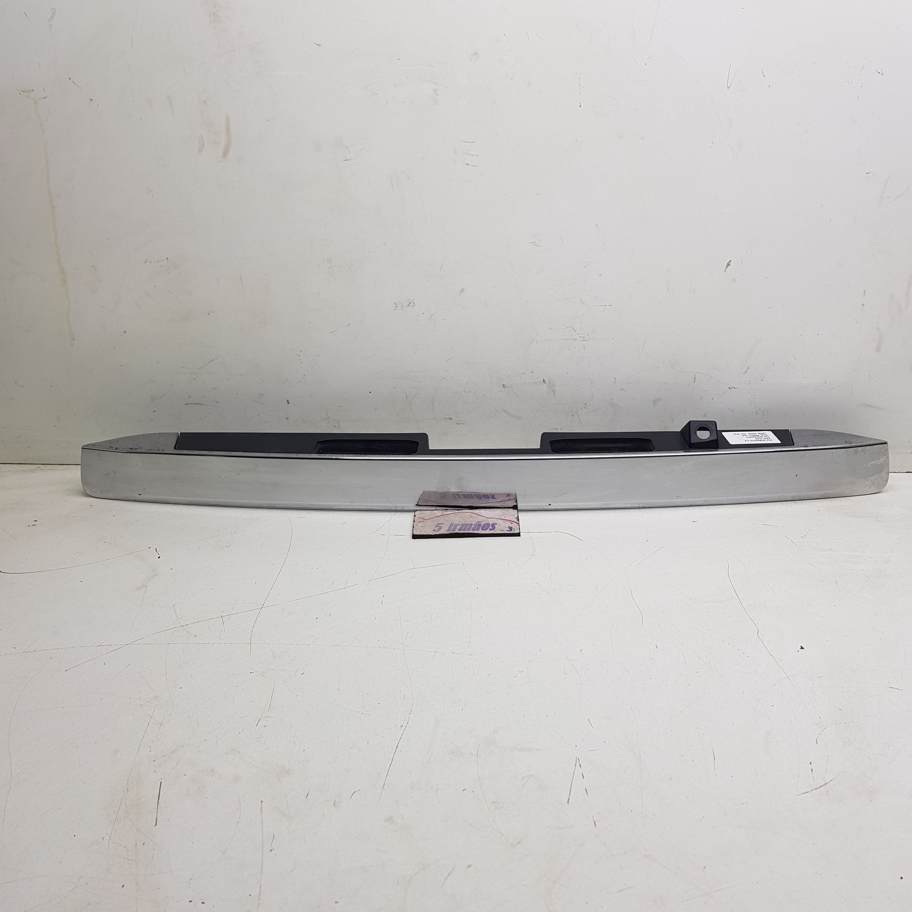 Acabamento Tampa Traseira Kia Sorento 3.5 V6 2011 / 2012