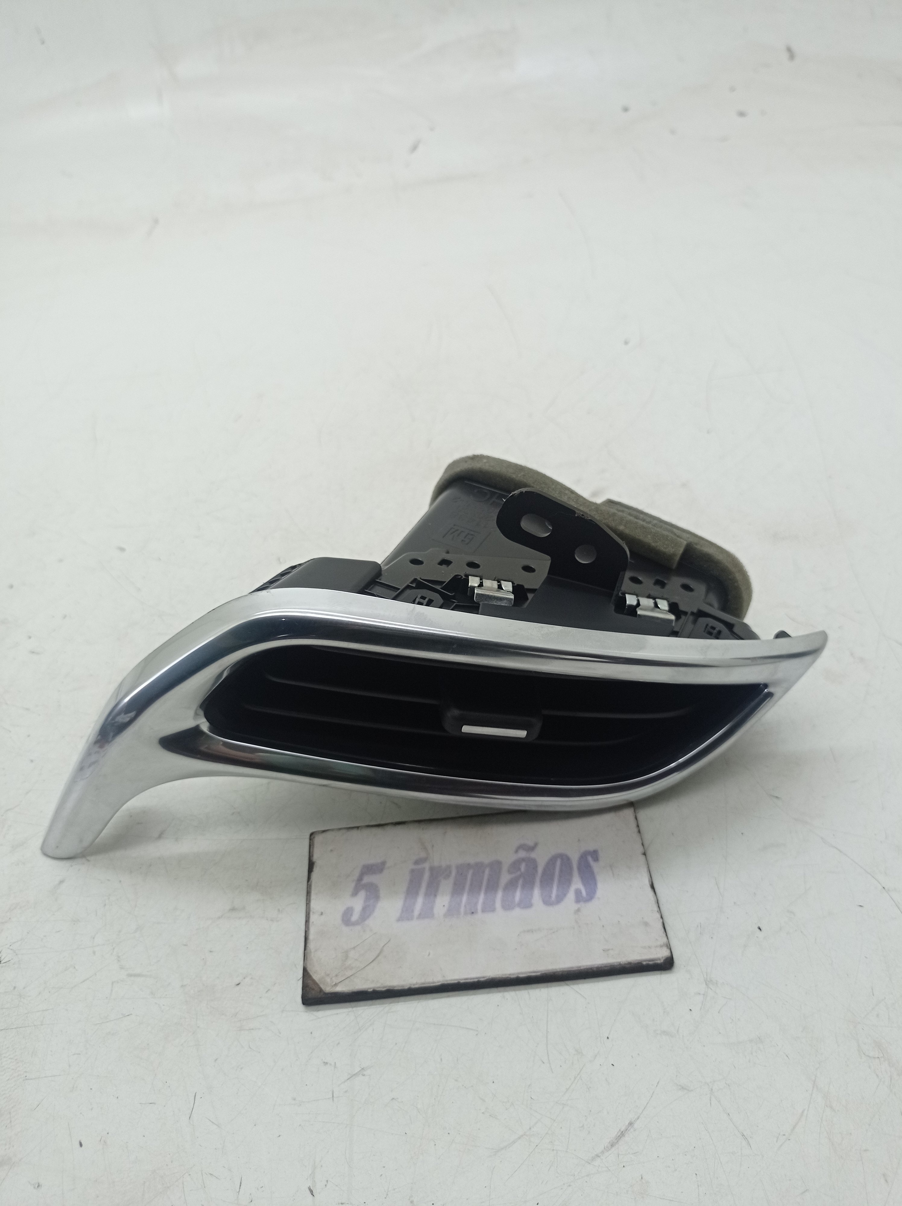 Difusor Ar Central Esquerdo Gm Equinox 2.0 2018 /2019 /2020