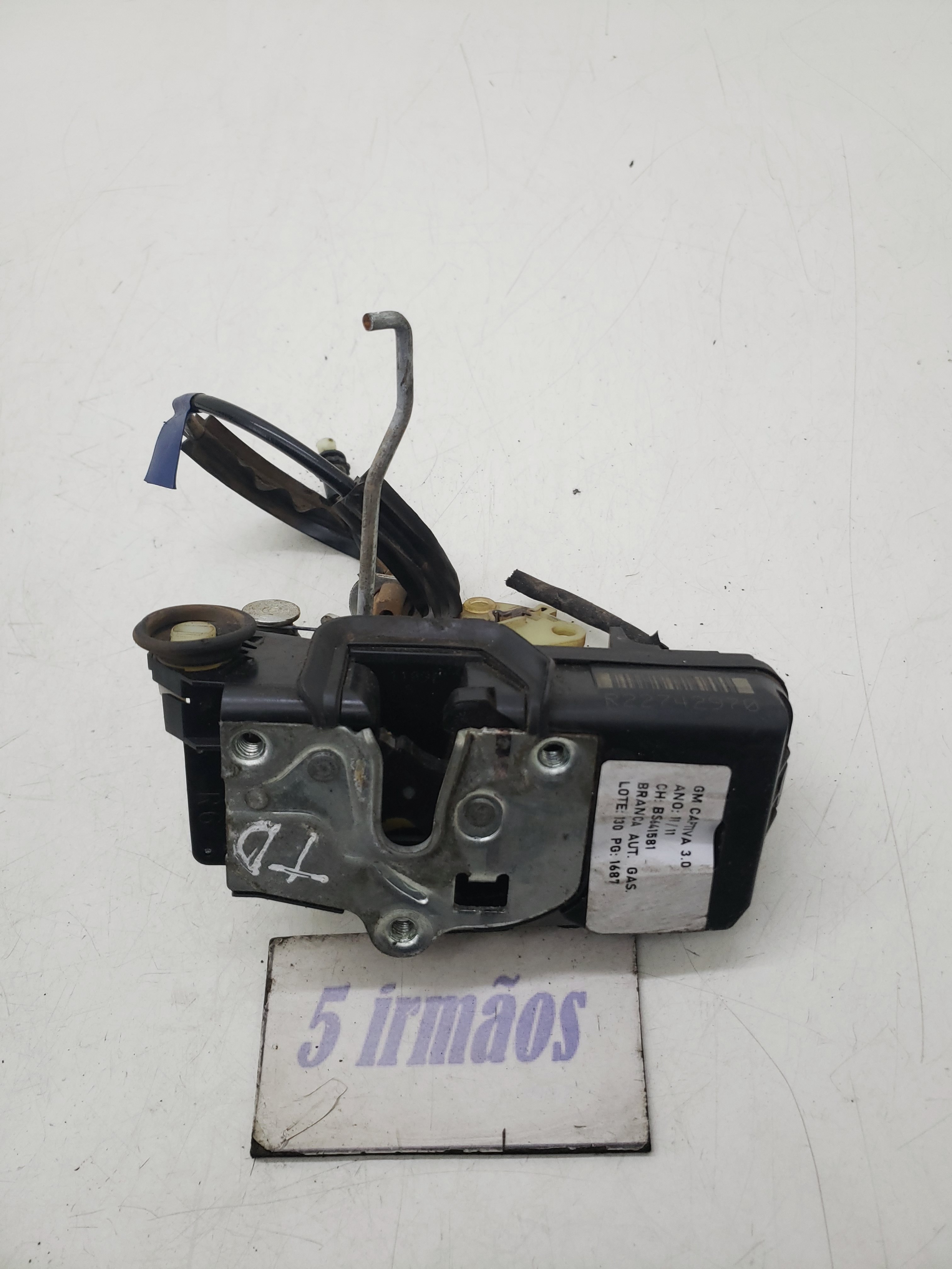 Fechadura Traseira Direita Gm Captiva 3.0 2011 / 2012
