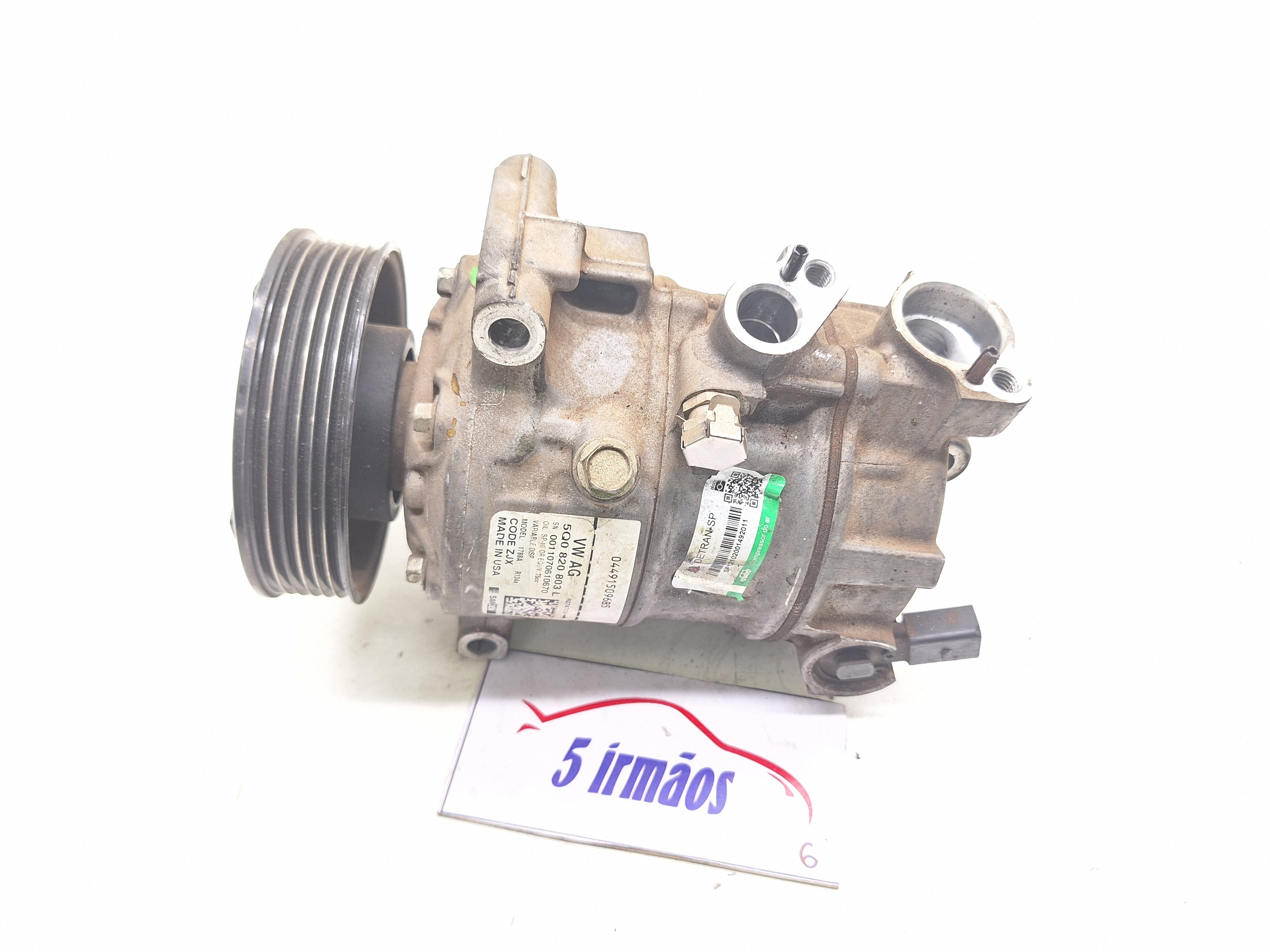 Compressor Ar Condicionado Vw Golf Gti 2.0 2017 Nº5q0820803l