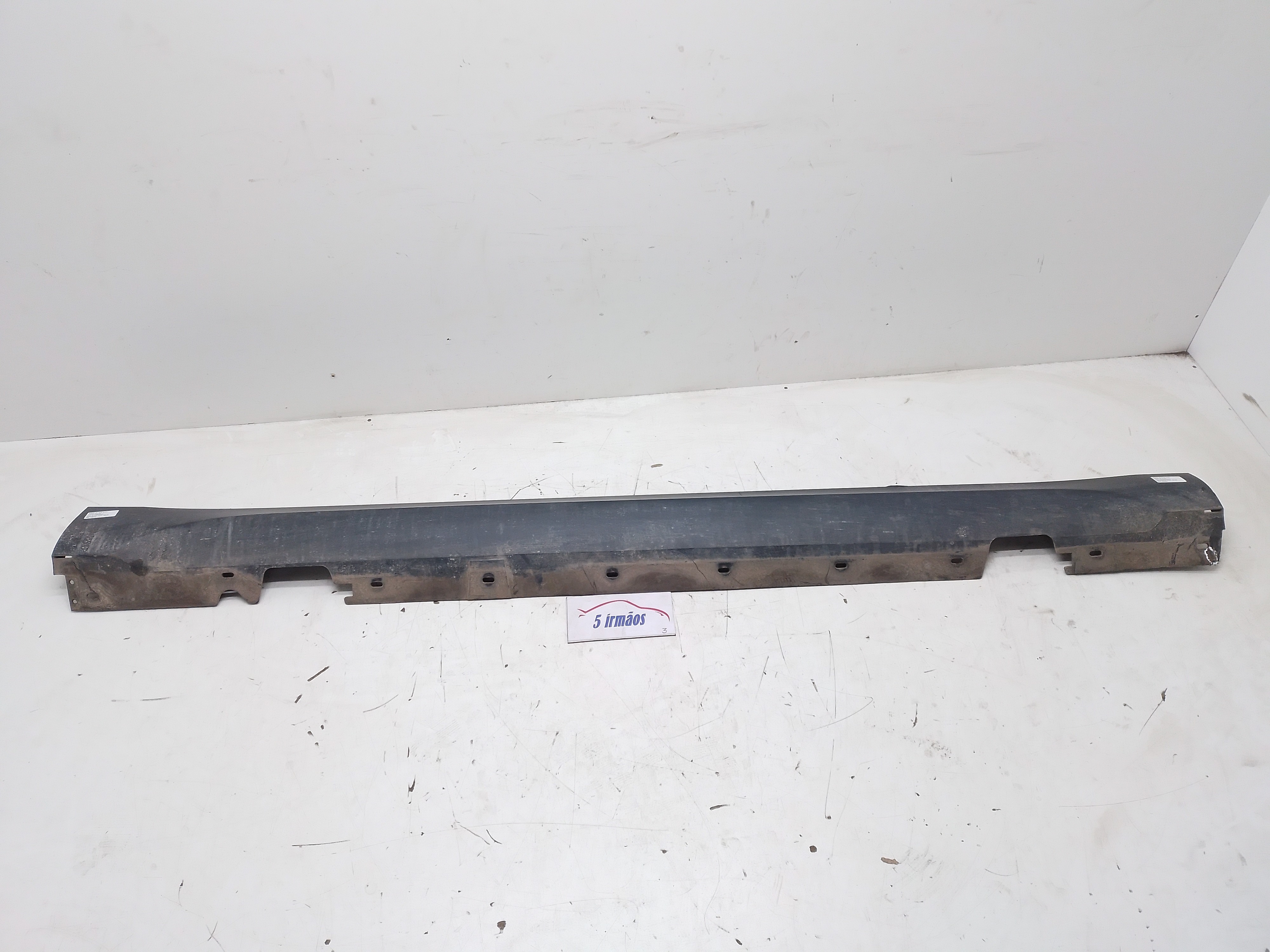 Spoiler Lateral Direito Bmw X1 2.0 2011 / 2012