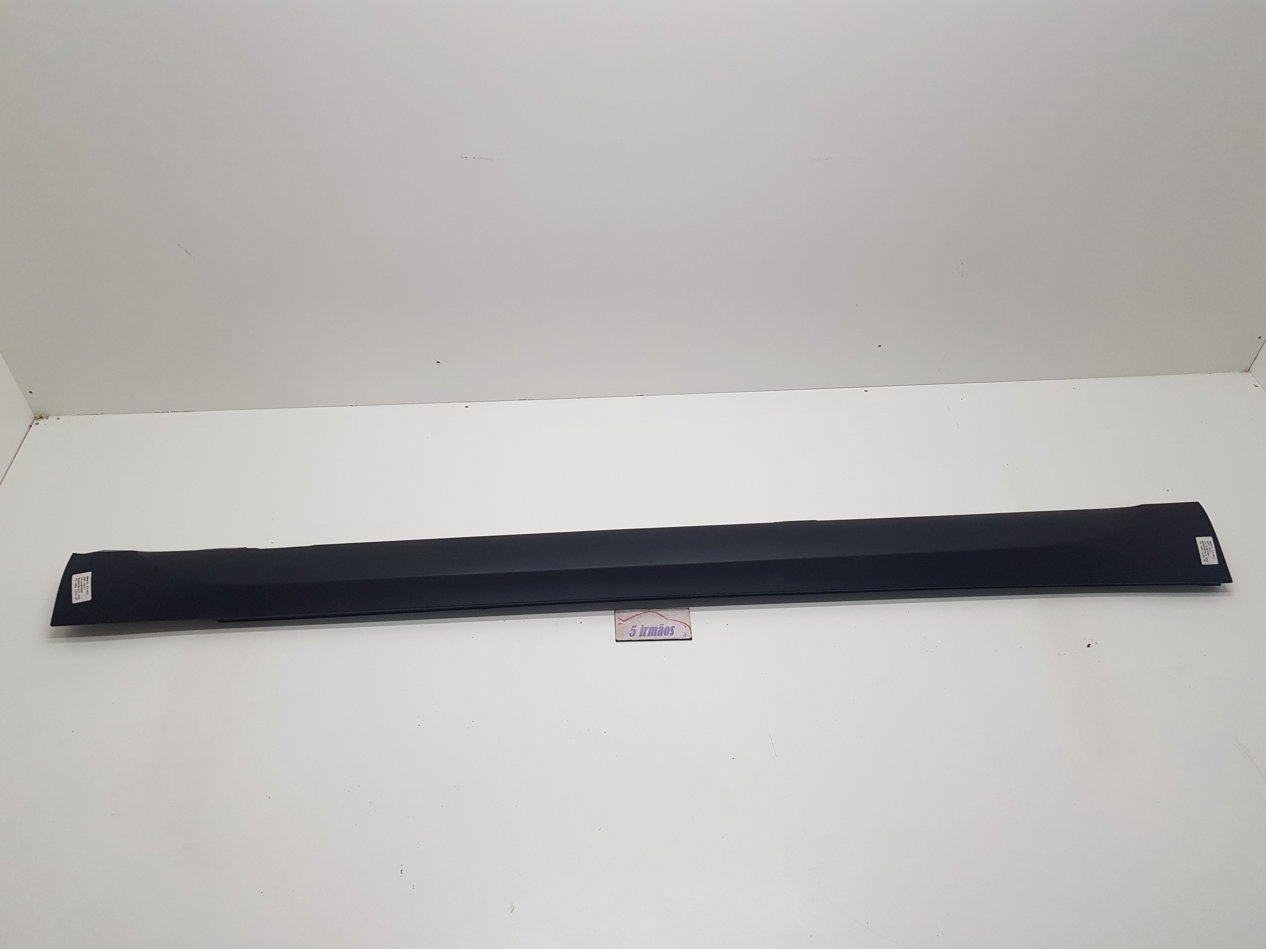 Spoiler Lateral Direito Bmw X1 3.0 6cc 2010 / 2011