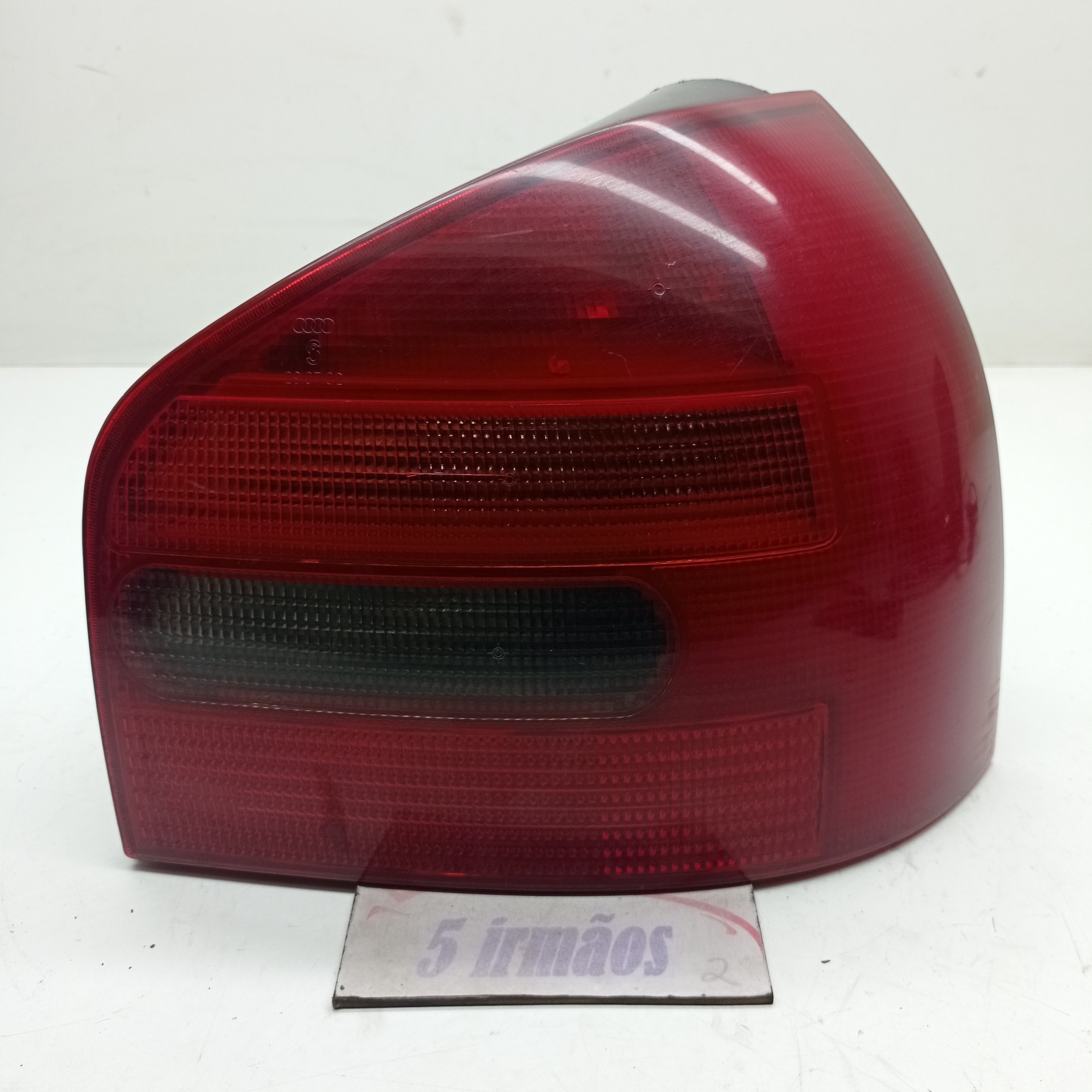 Lanterna Direita Audi A3 1.8 1999 / 2000 N8l0945096