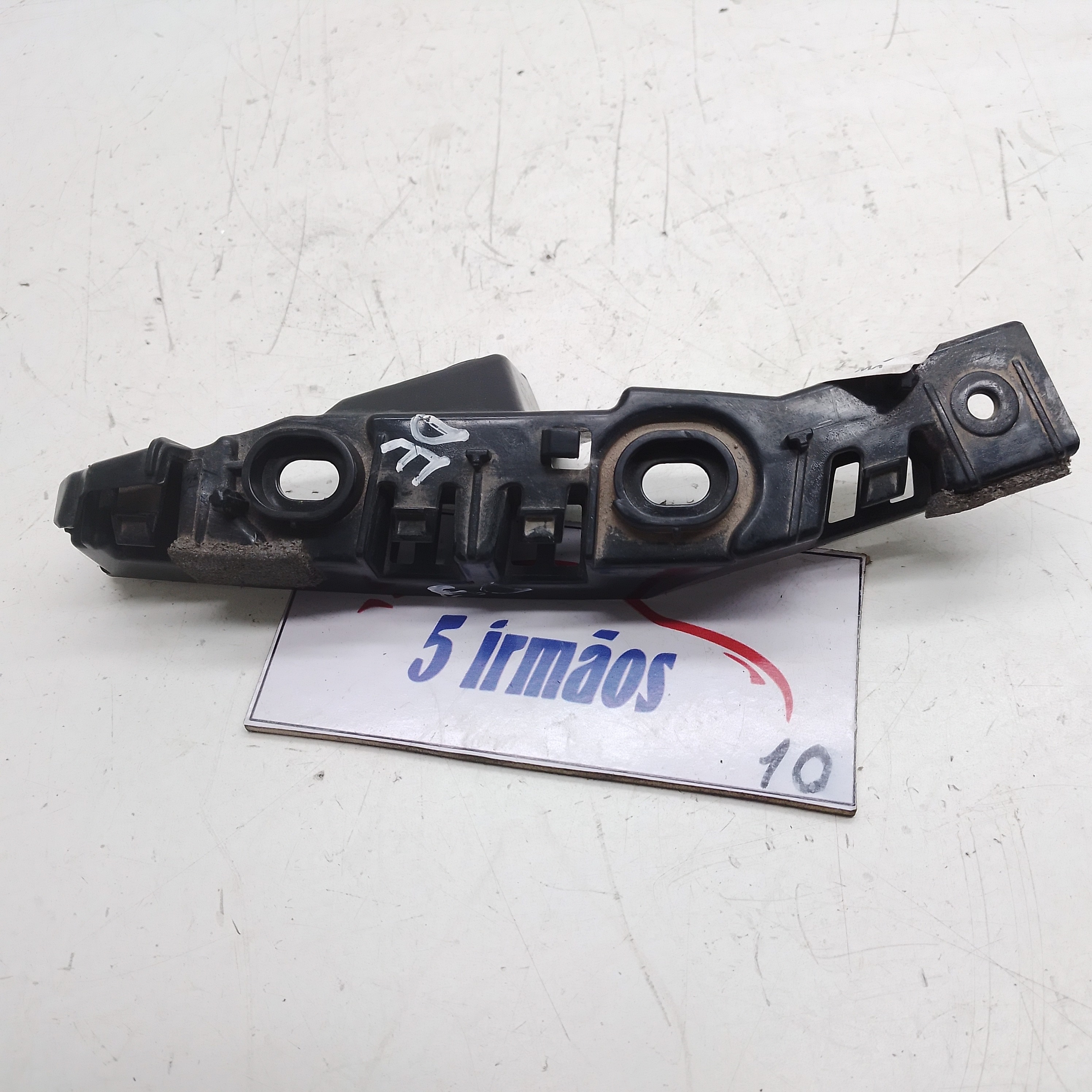 Guia Parachoque Dianteiro Esquerdo Vw Polo Tsi 1.0 2019