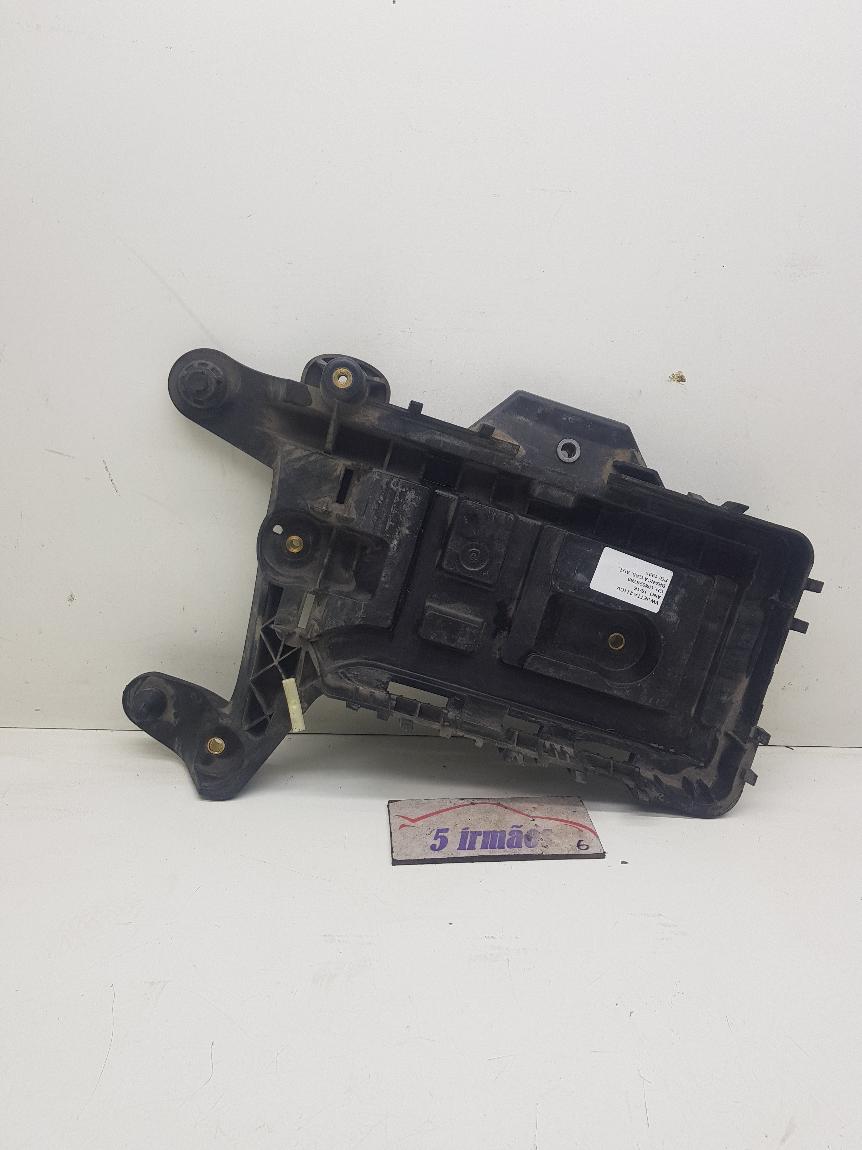 Suporte Bateria Vw Jetta Tsi 2.0 2016 1k0915325