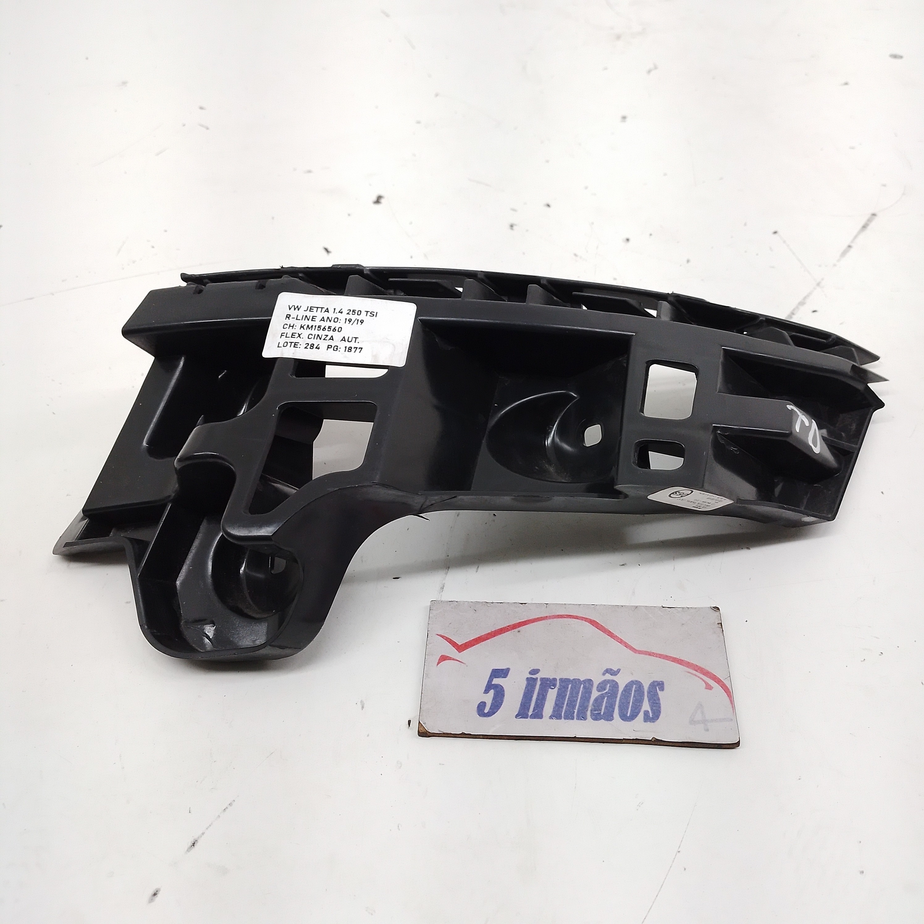 Guia Direita Parachoque Traseiro Vw Jetta Tsi 1.4 2019 2020
