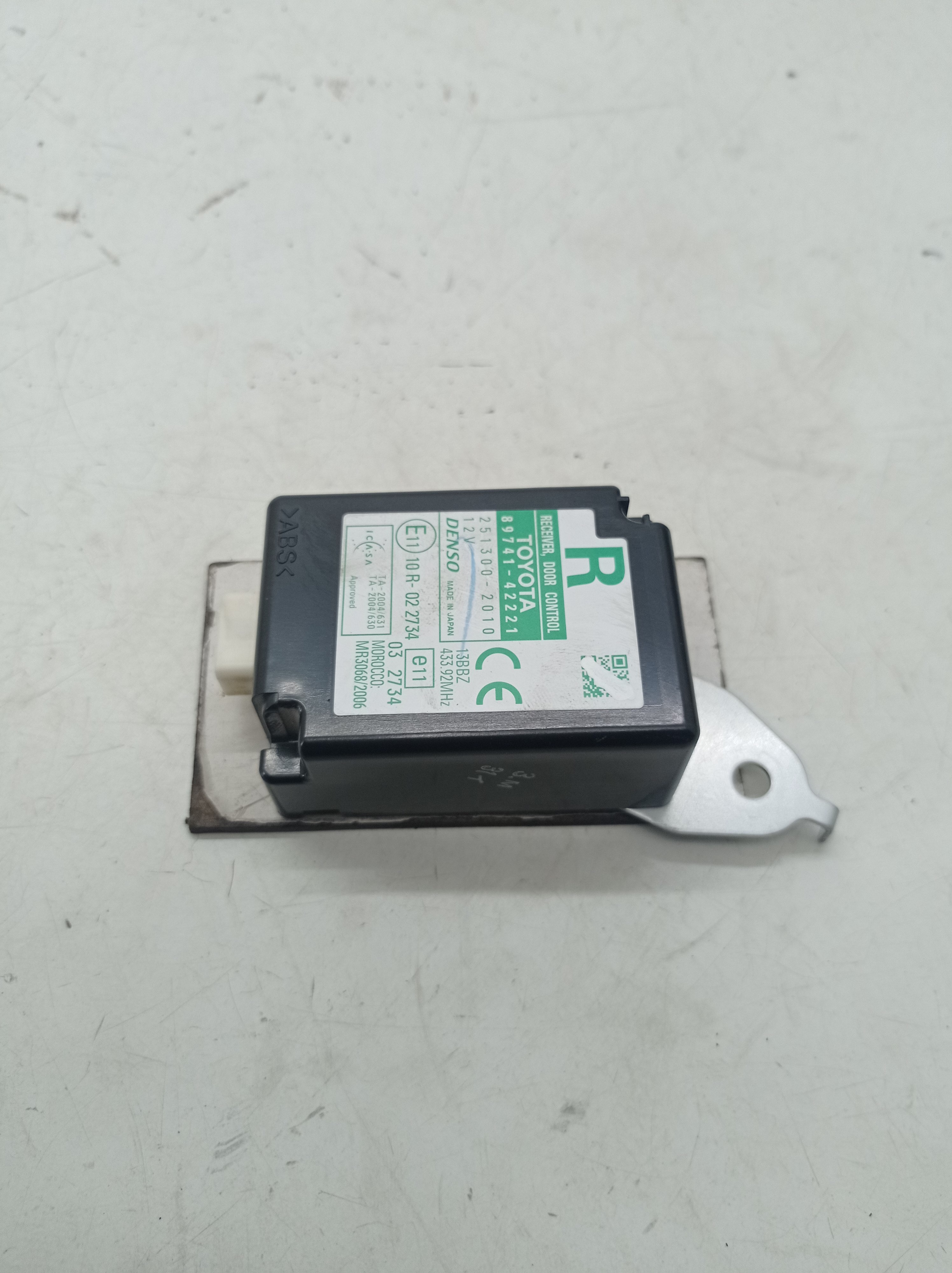 Módulo Controle Porta Toyota Rav4 2.4 2010 2011 N8974142221