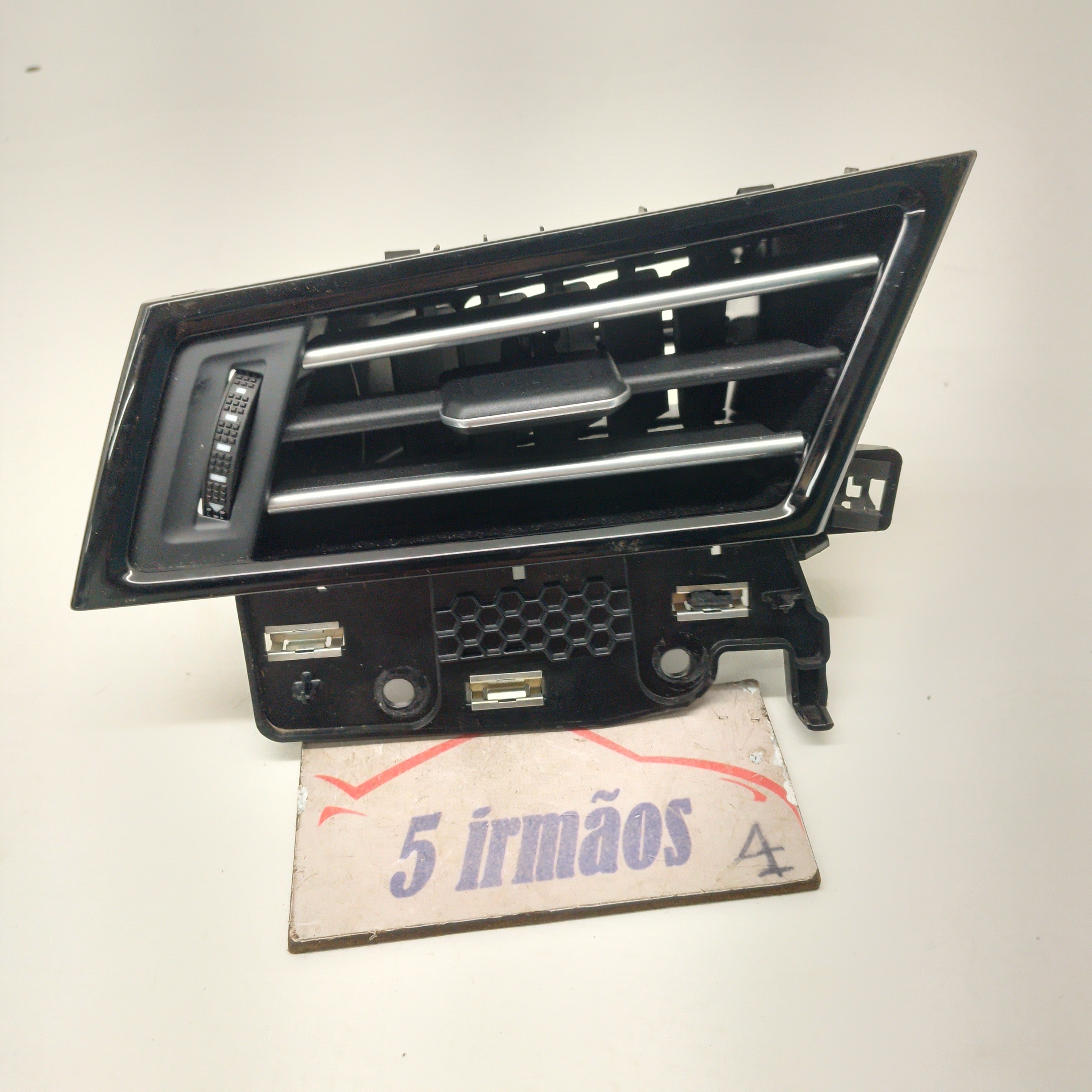 Difusor Ar Esquerdo Painel Vw Passat Tsi 2.0 2018 2019