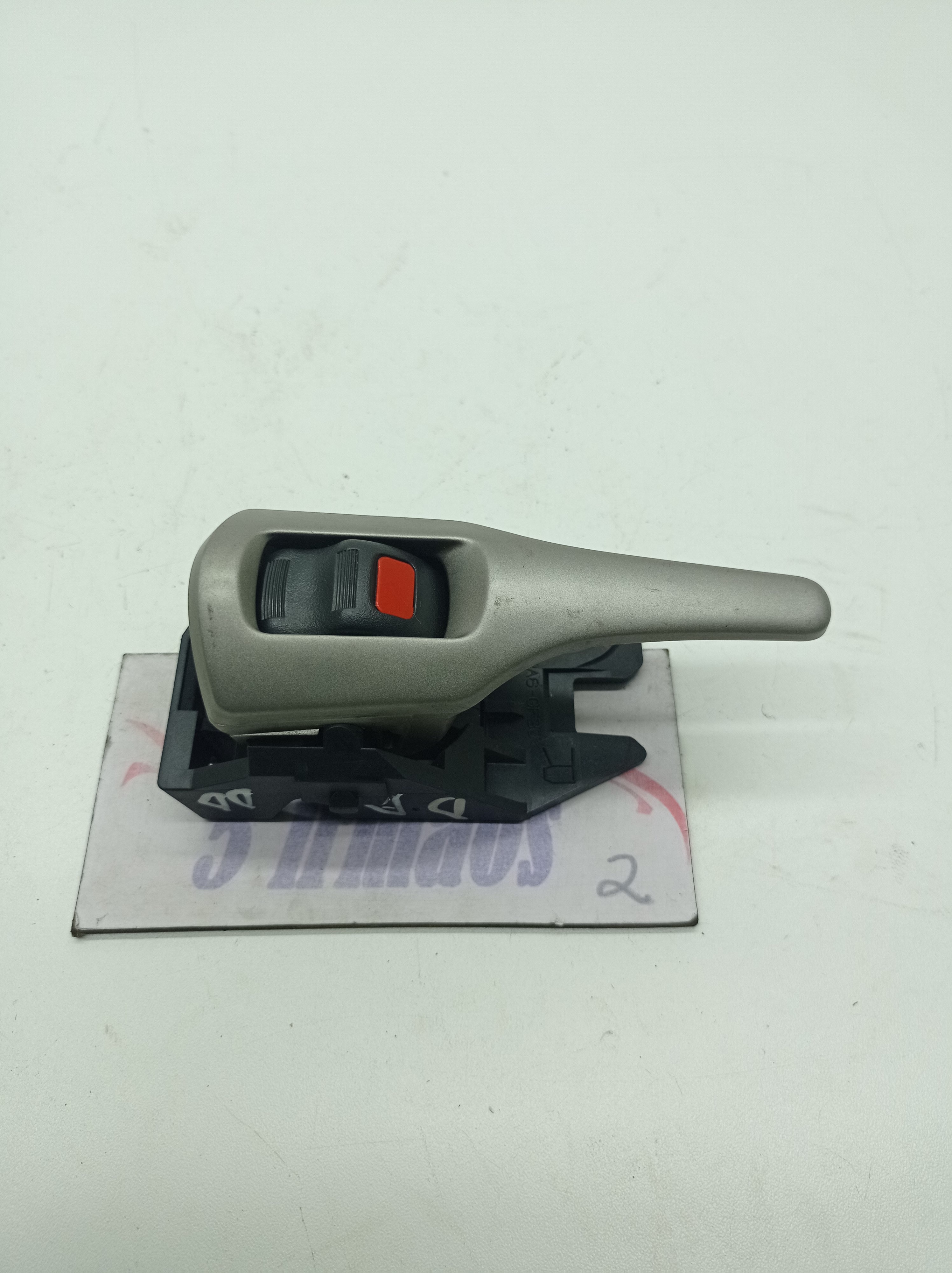 Maçaneta Interna Dianteira Direita Toyota Corolla 1.8 2010 Dianteira