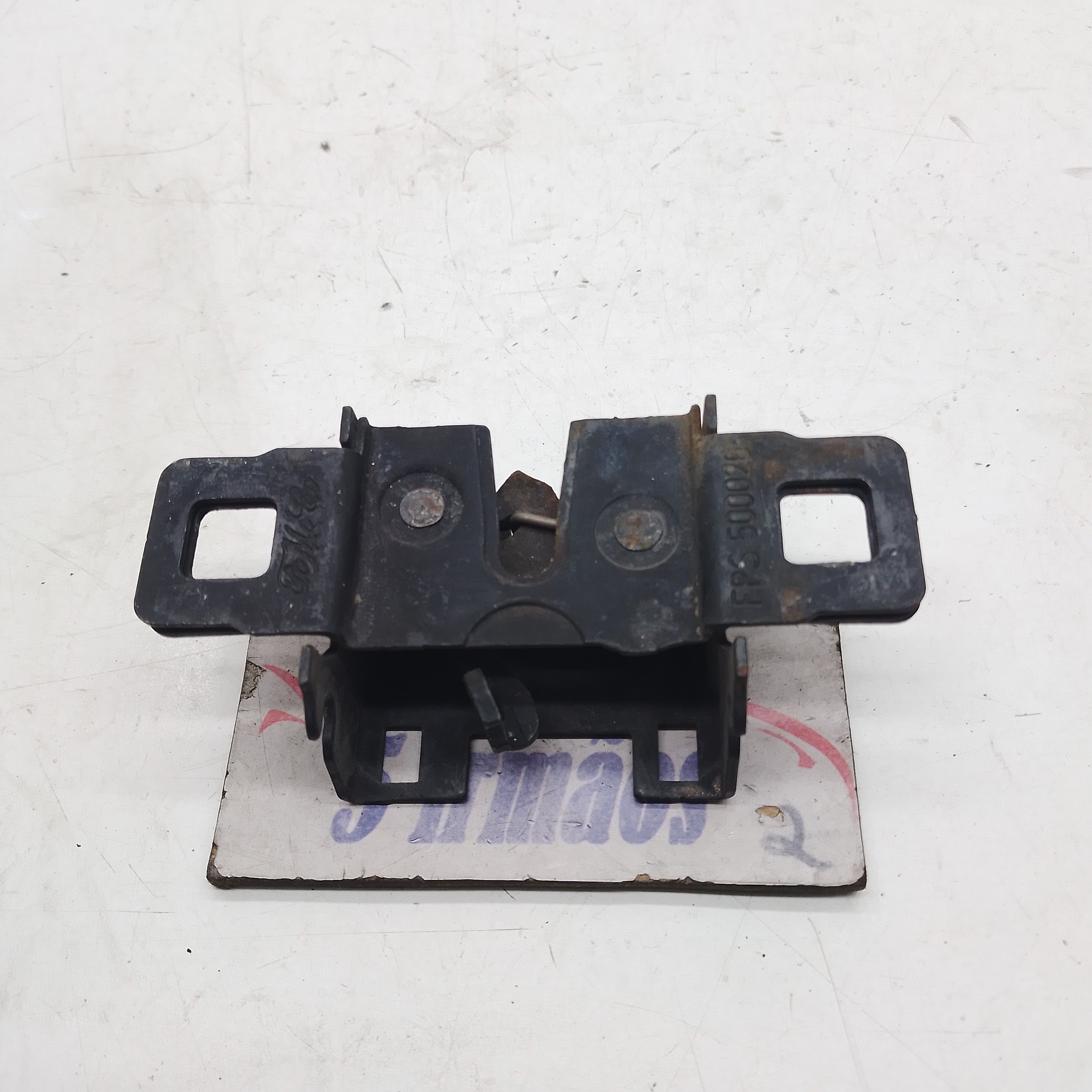 Fechadura Esquerda Capô Evoque 2.0 Turbo 2012 / 2013