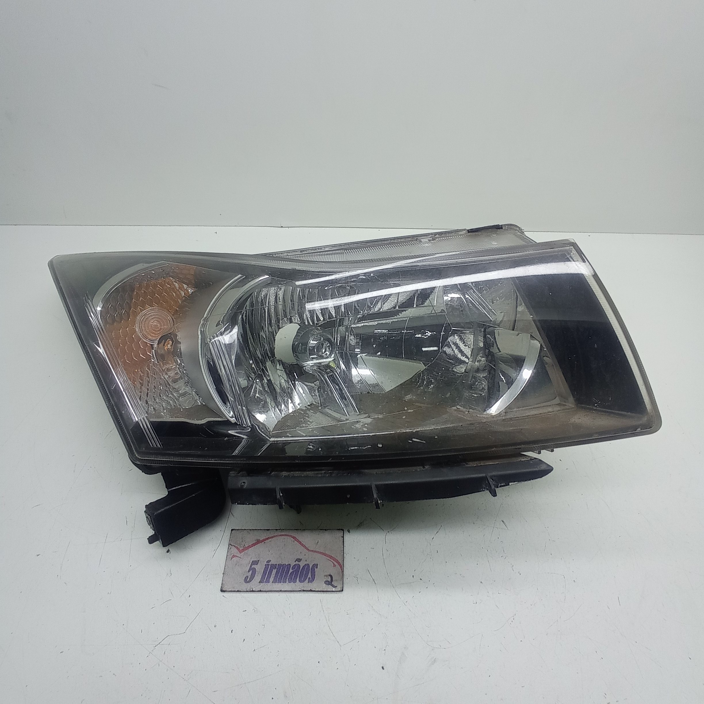 Farol Direito Chevrolet Cruze 1.8 2013 2014 95469050