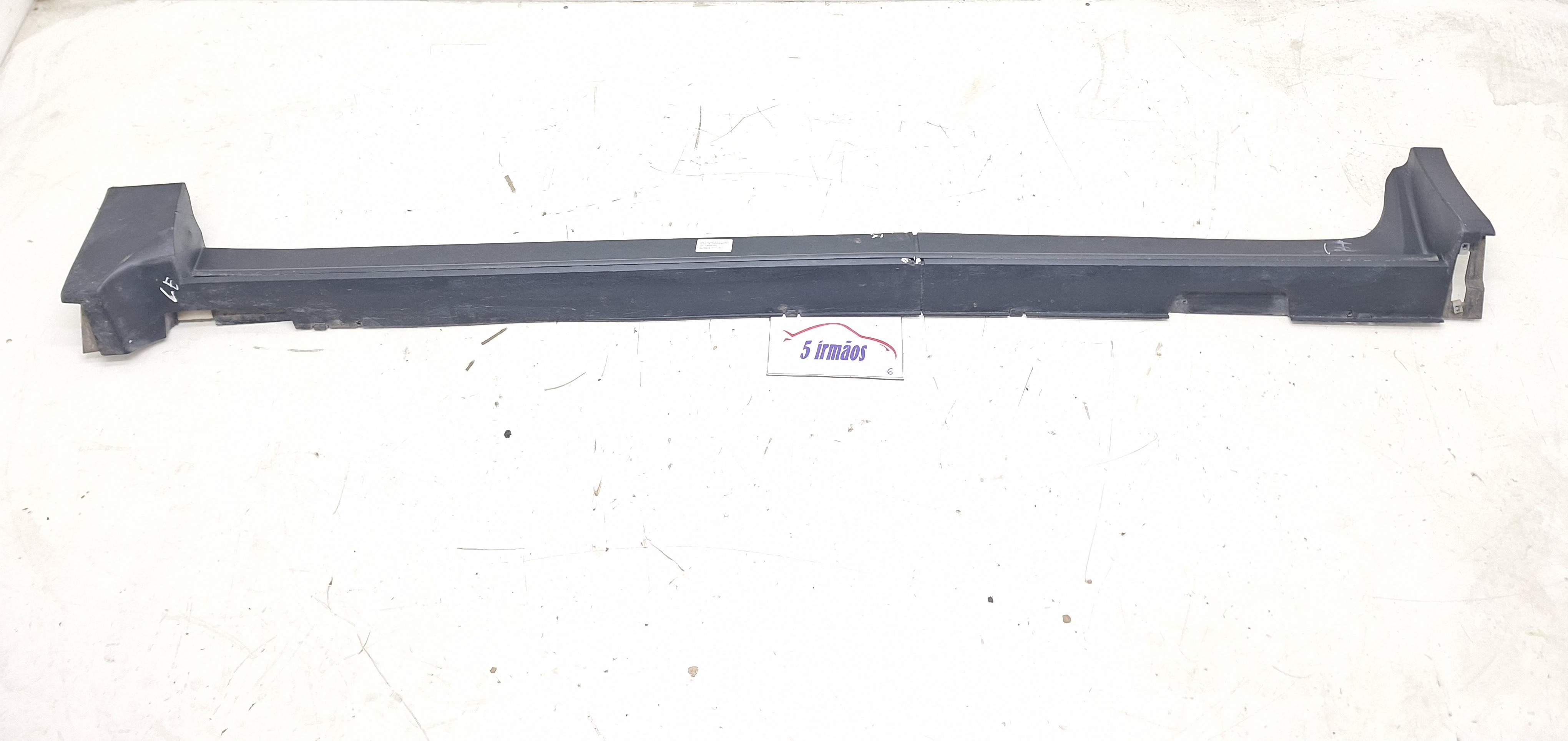 Spoiler Lateral Esquerdo Gm Equinox 2.0 Turbo 2018/ 2019