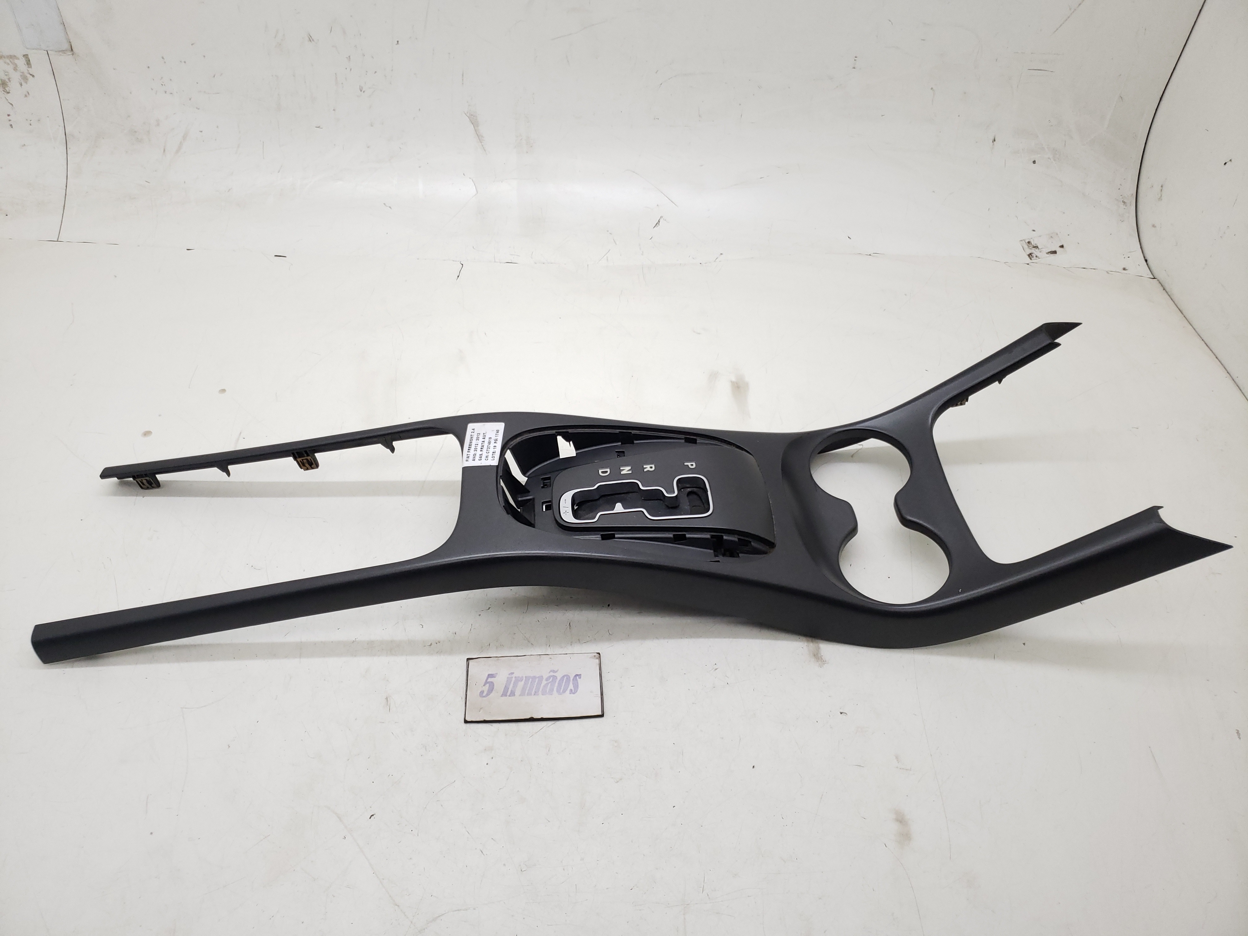 Acabamento Console Central Fiat Freemont 2.4 2012 / 2013