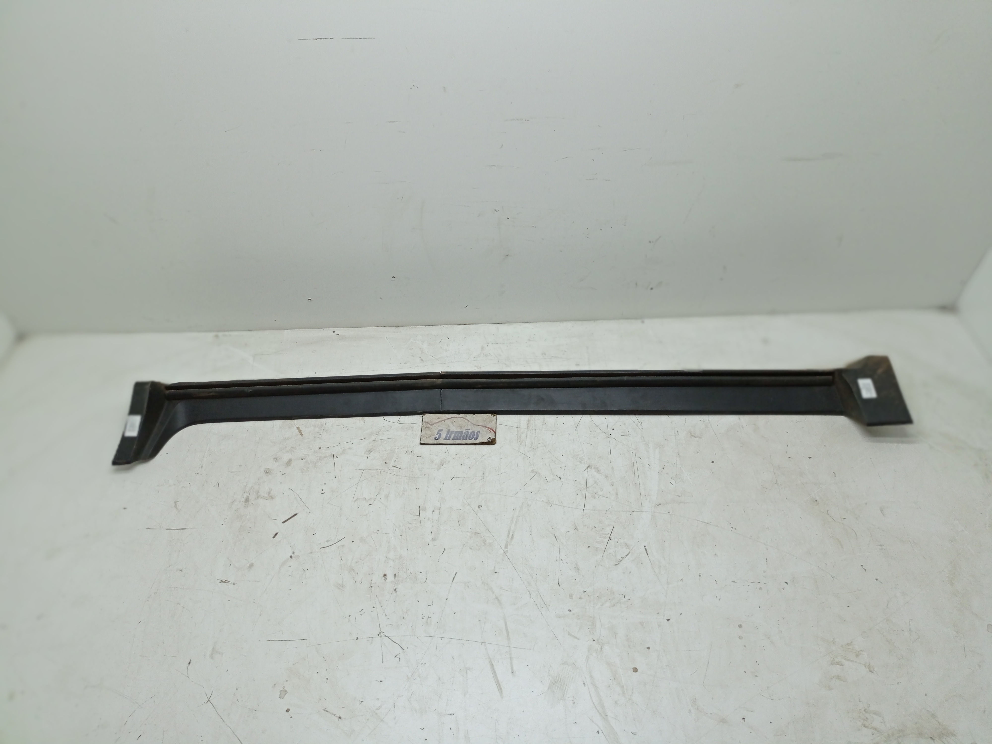 Spoiler Lateral Esquerdo Gm Equinox Premier 2.0 Turbo 2018 Preto