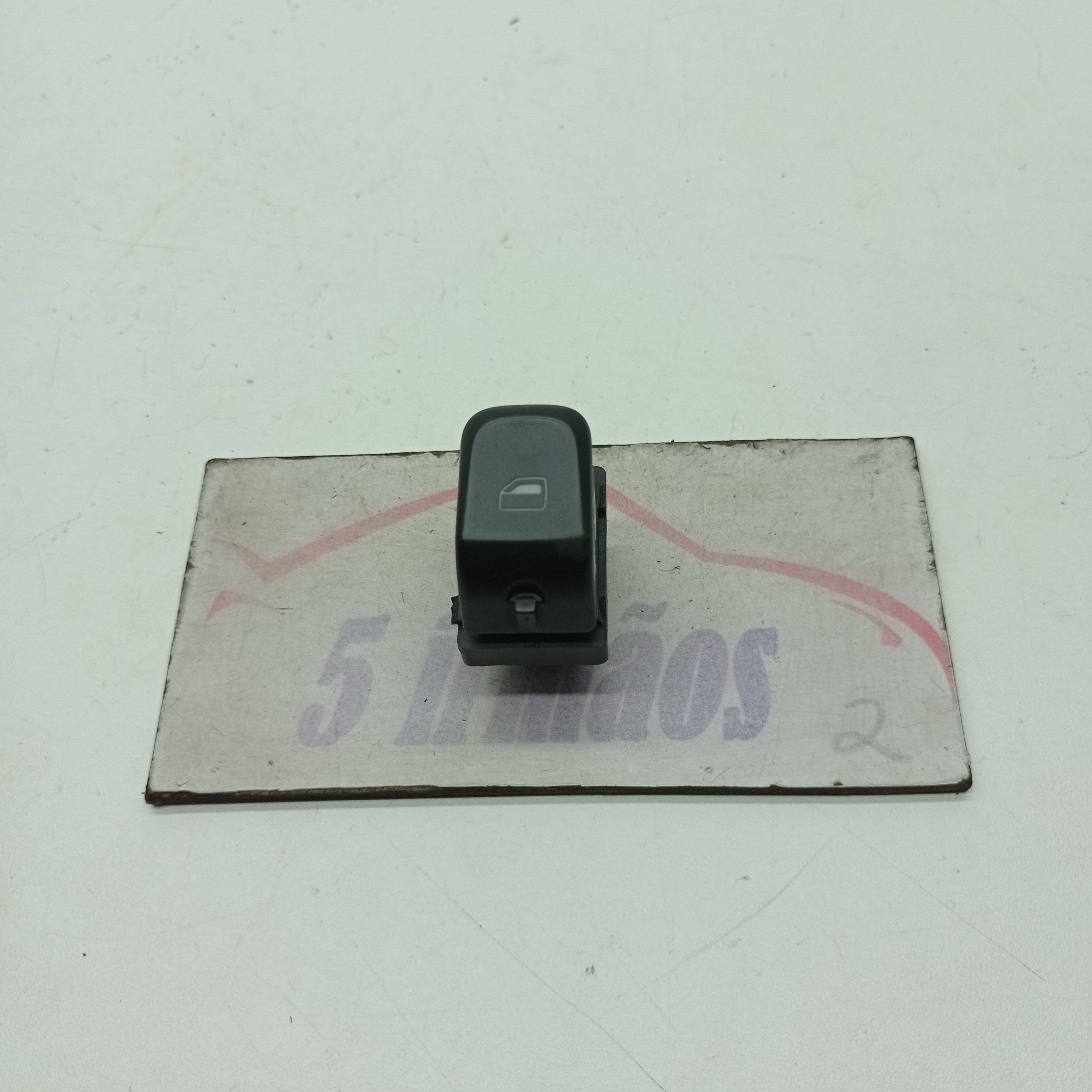 Comando Vidro Traseiro Direito Audi A4 Tfsi 2.0 2011 / 2012