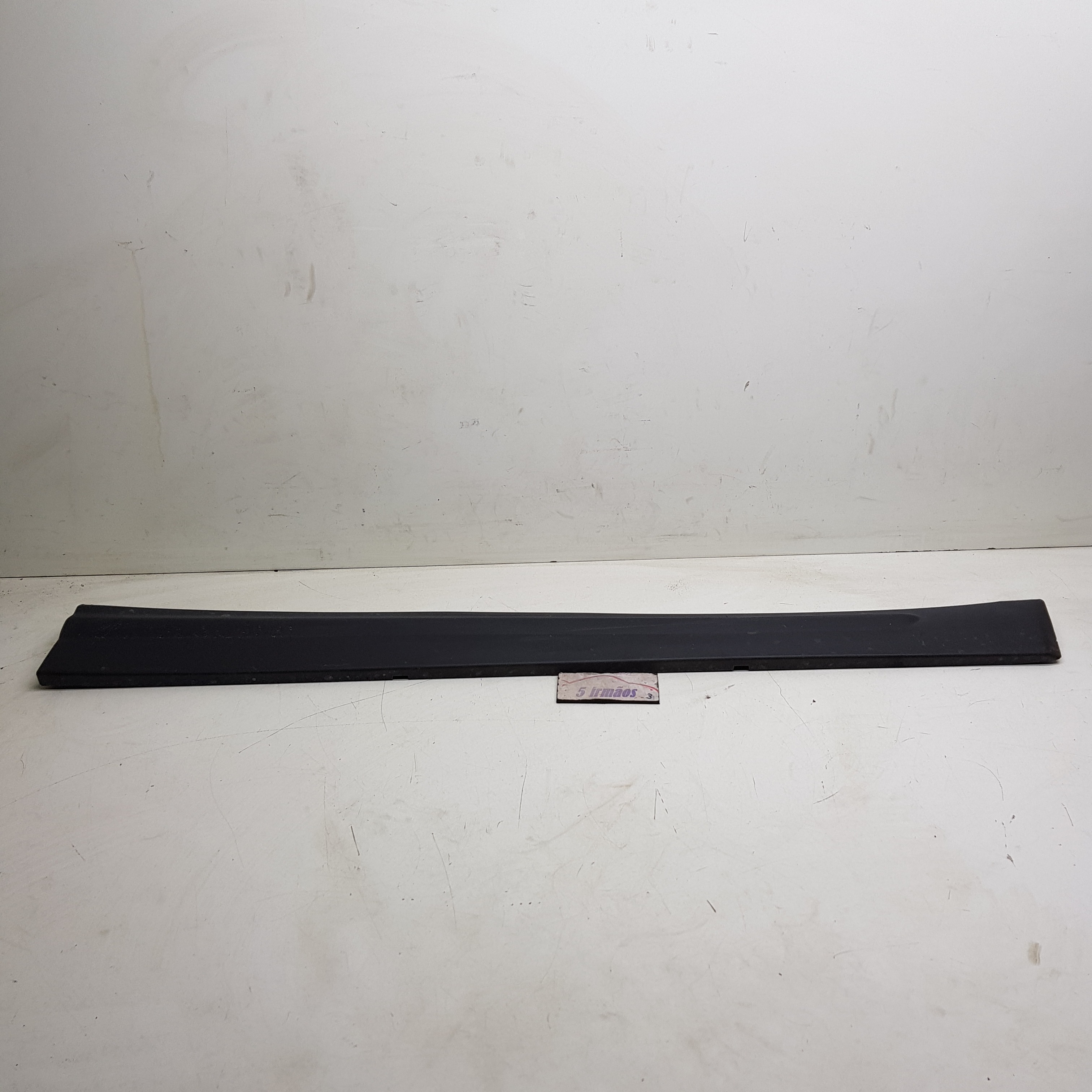 Acabamento Porta Dianteira Direita Kia Sorento 3.5 V6 2012  Preto