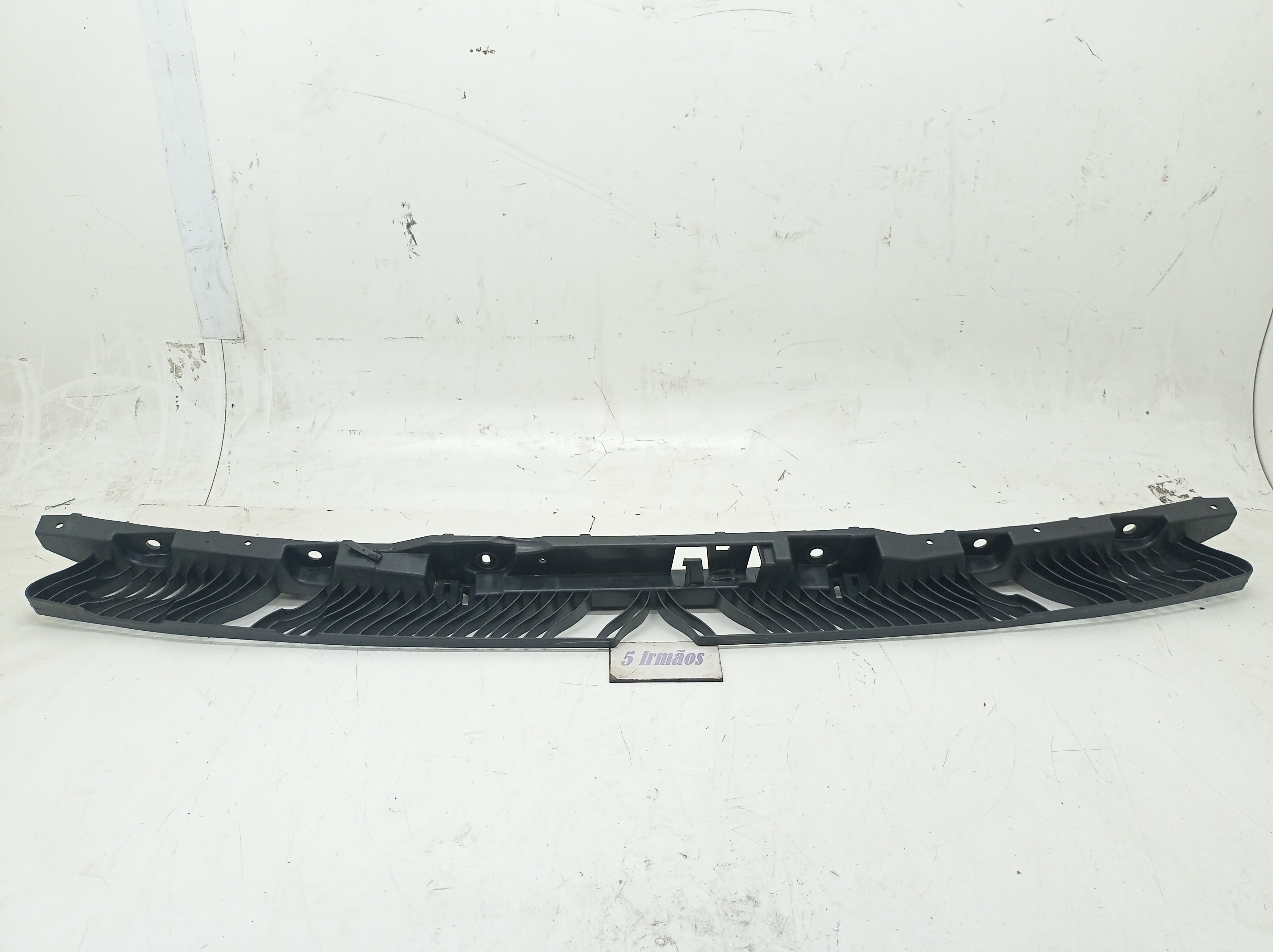 Guia Central Parachoque Traseiro Vw Tiguan 350 Tsi 2.0 2020