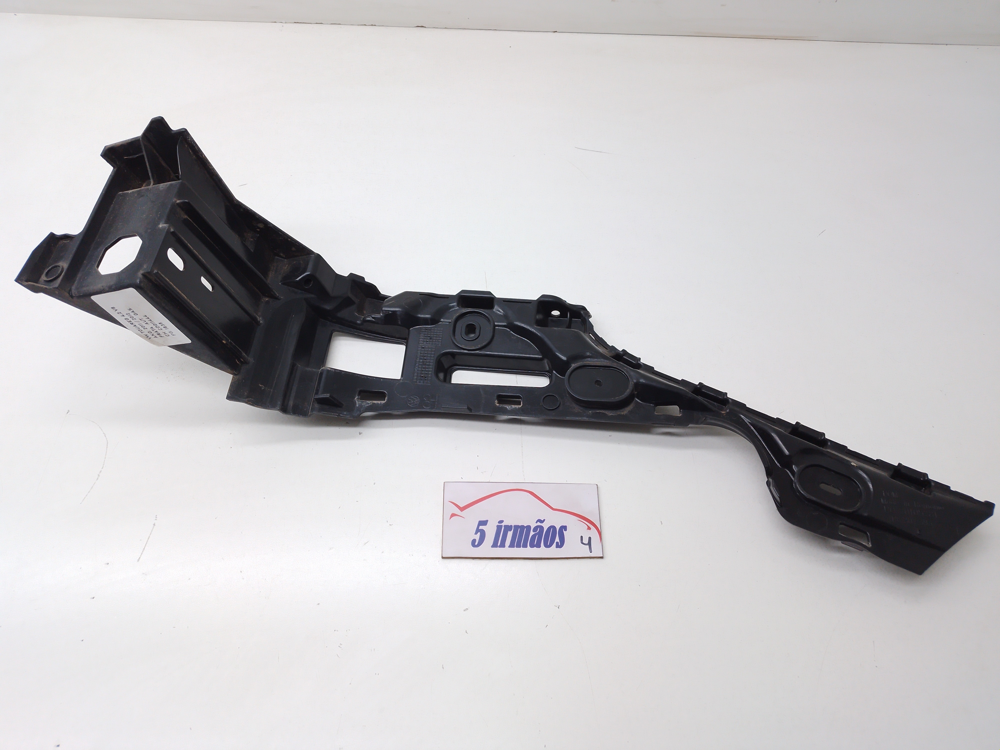 Guia Esquerda Parachoque Traseiro Vw Touareg 4.2 2012 / 2013