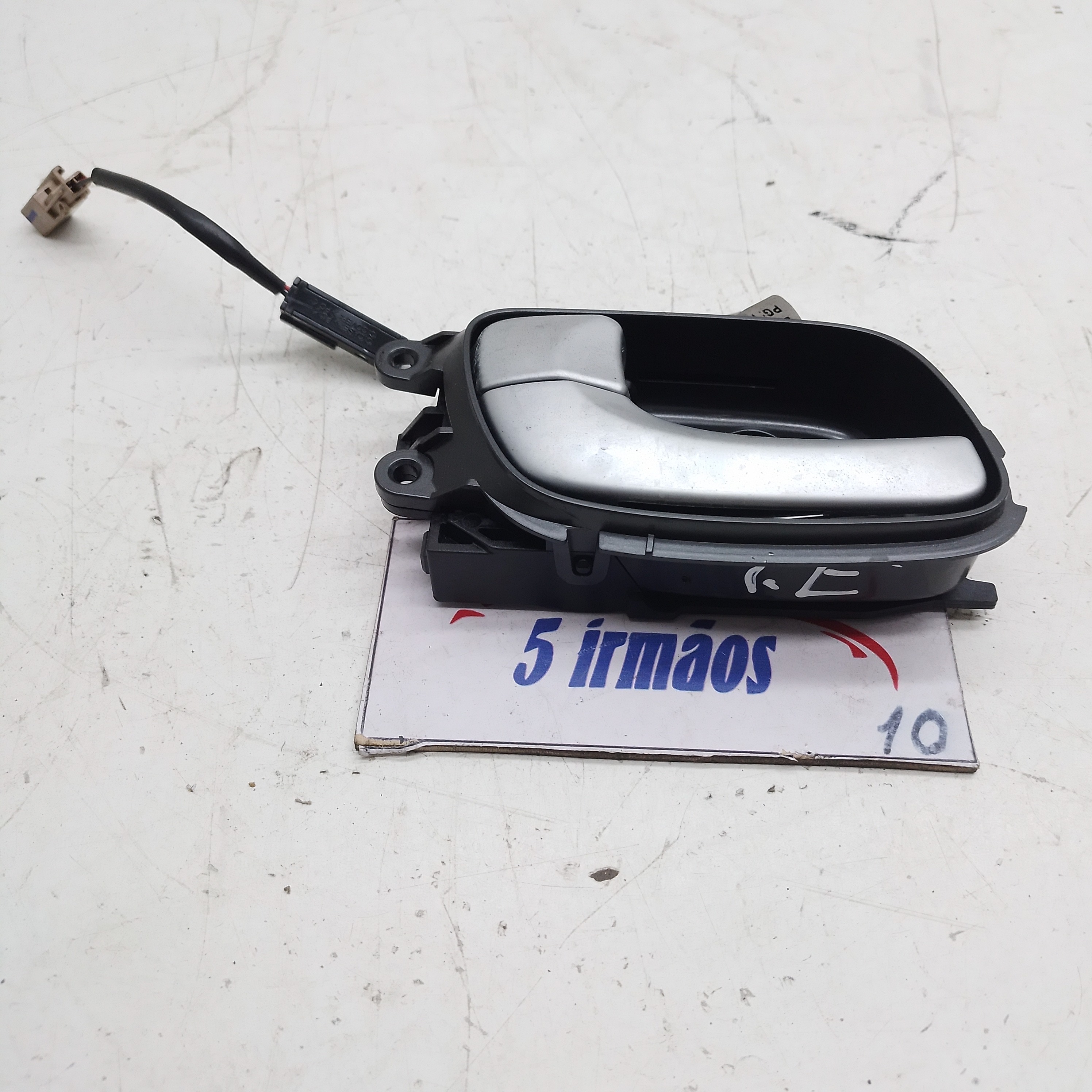 Maçaneta Interna Traseira Esquerda Hyundai Equus 4.6 2012 Traseira