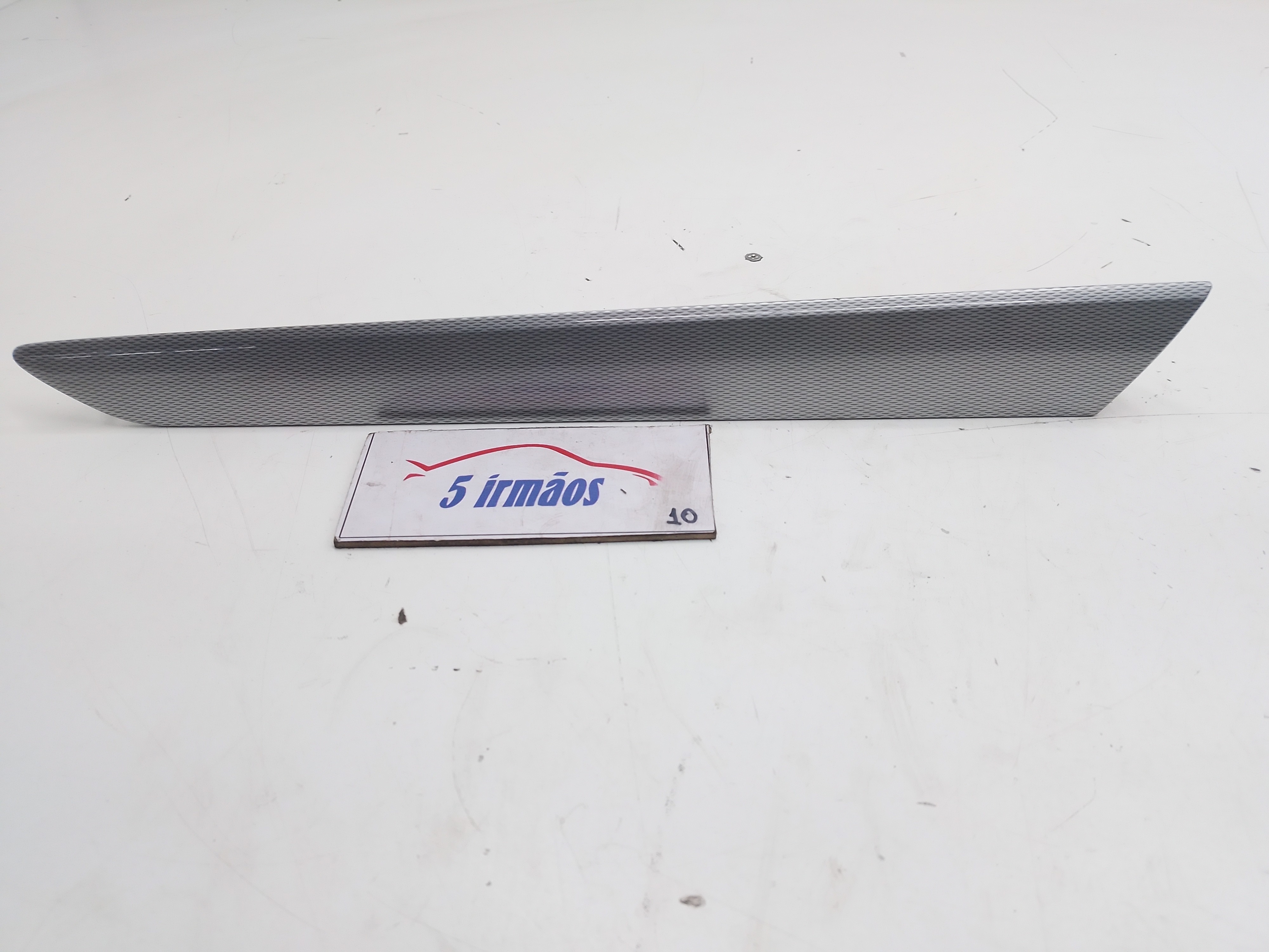 Acabamento Porta Traseira Esquerda Vw Jetta Tsi 1.4 2016