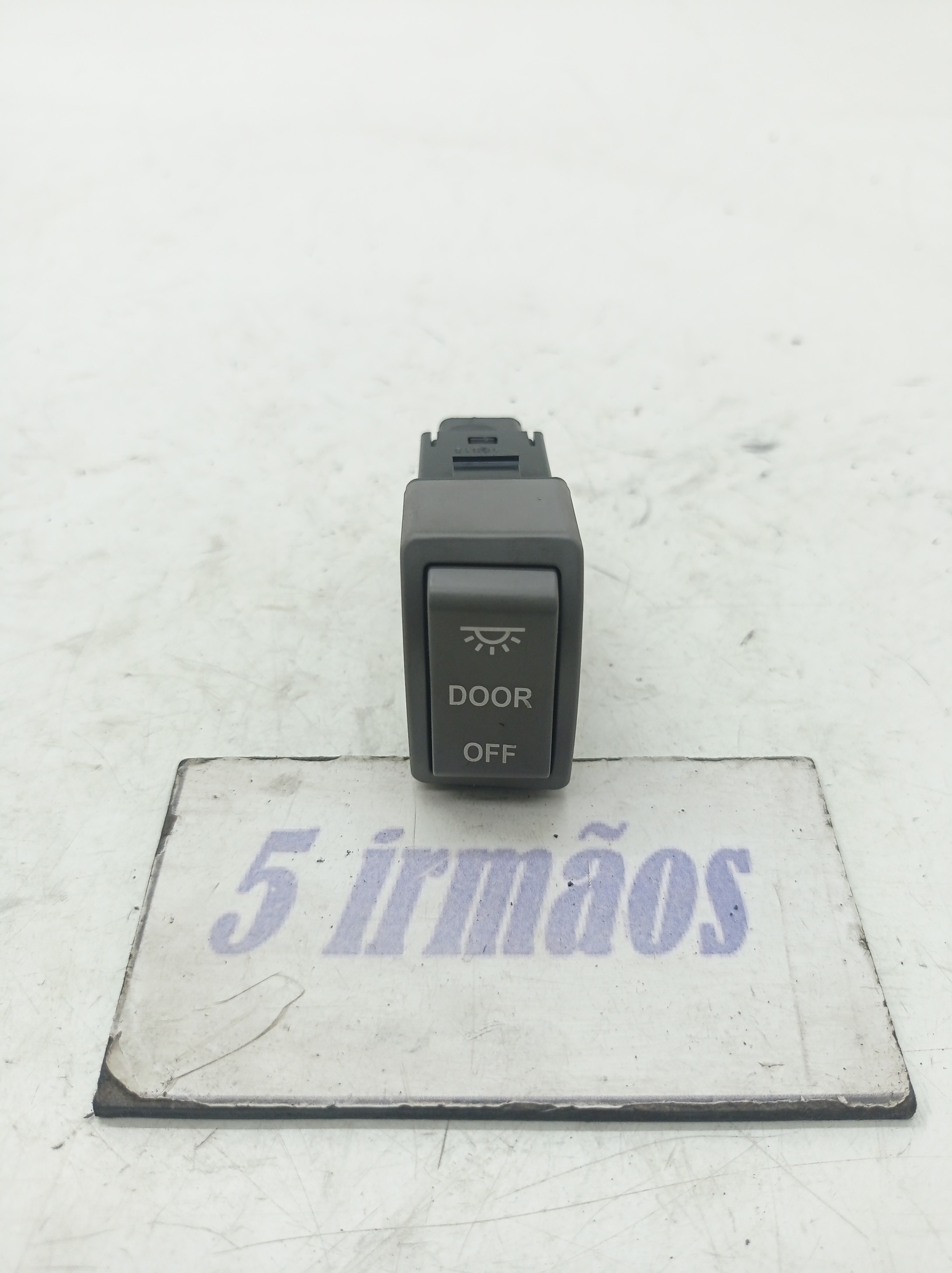 Botão Controle Luz Kia Carnival 3.5 V6 2011 / 2012 / 2013