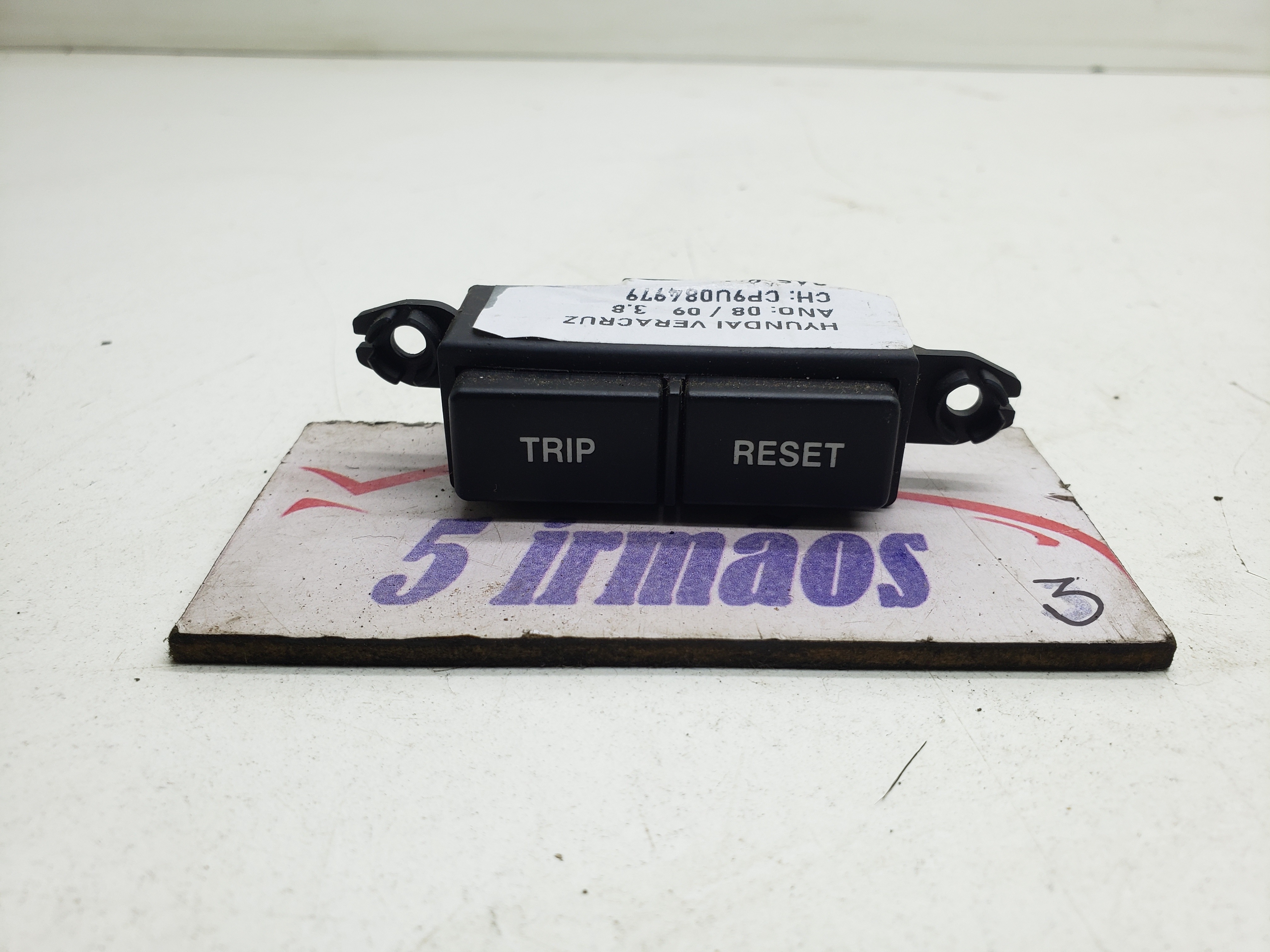 Botão Trip/reset Hyundai Veracruz 3.8 2008 / 2009 945103j00