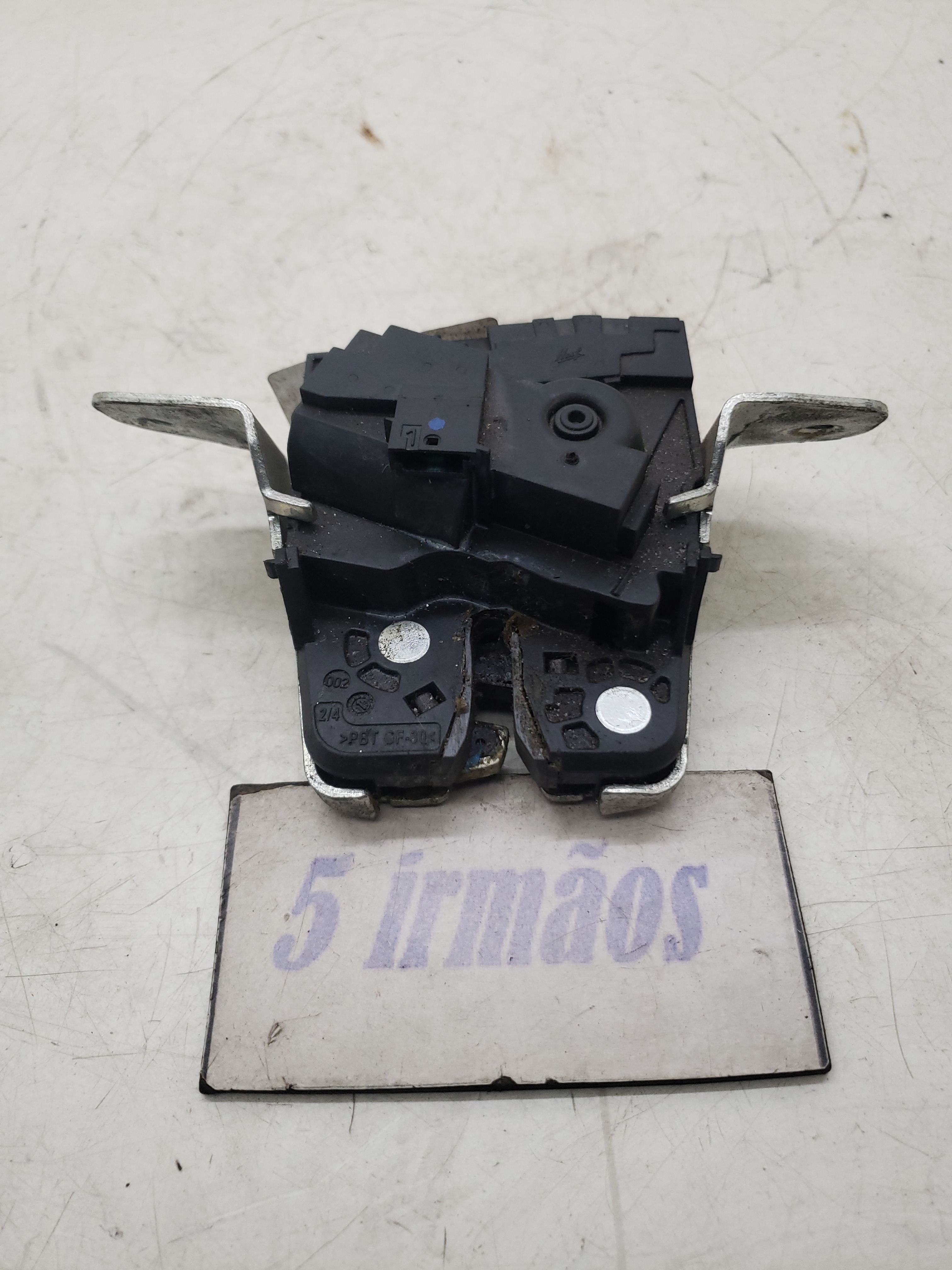 Fechadura Tampa Traseira Mercedes Gla200 1.6 2015 / 2016