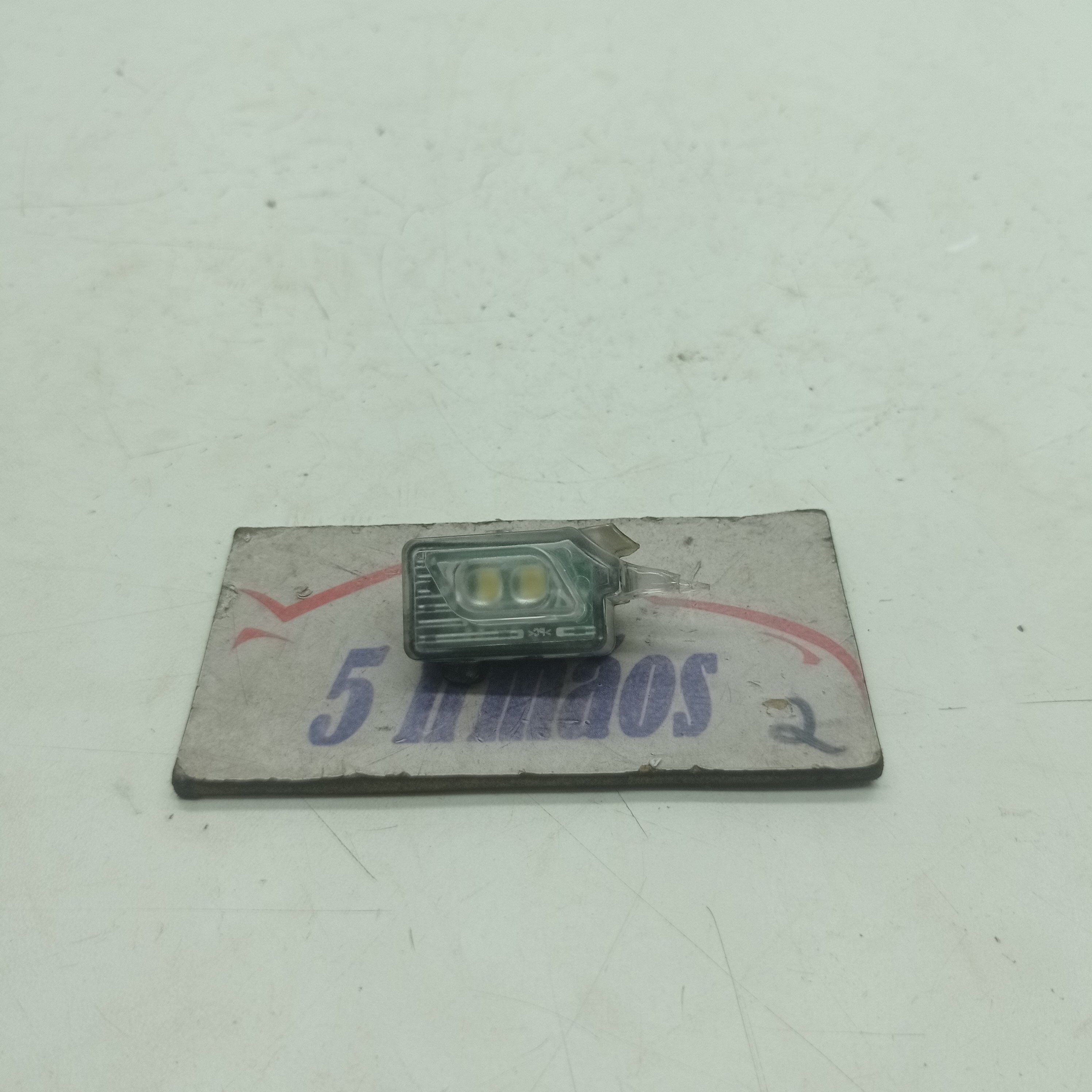 Luz Cortesia Porta Traseira Esquerda Audi A4 Avant 2.0 2018