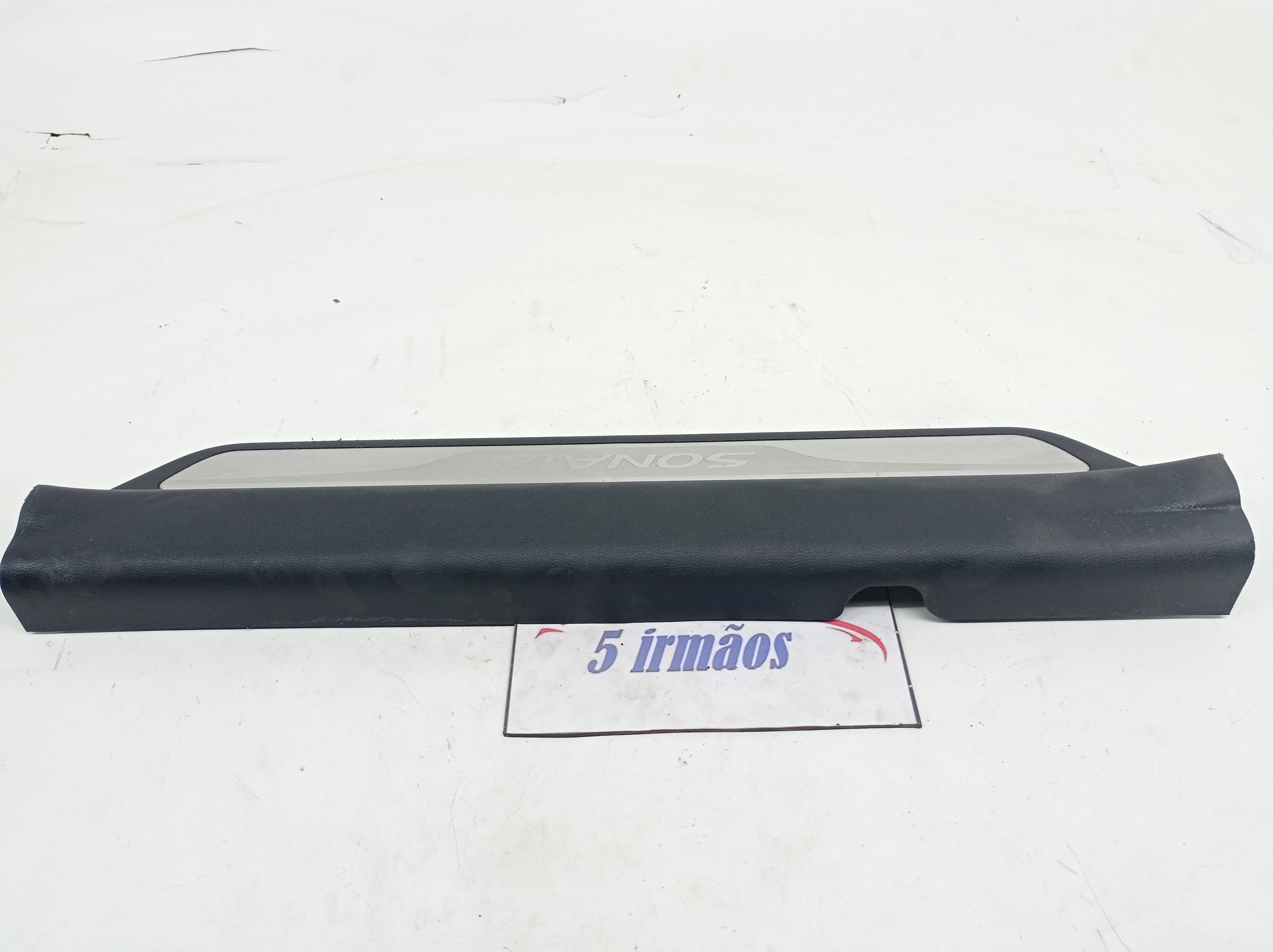 Soleira Porta Dianteira Direita Hyundai Sonata 2011 / 2012