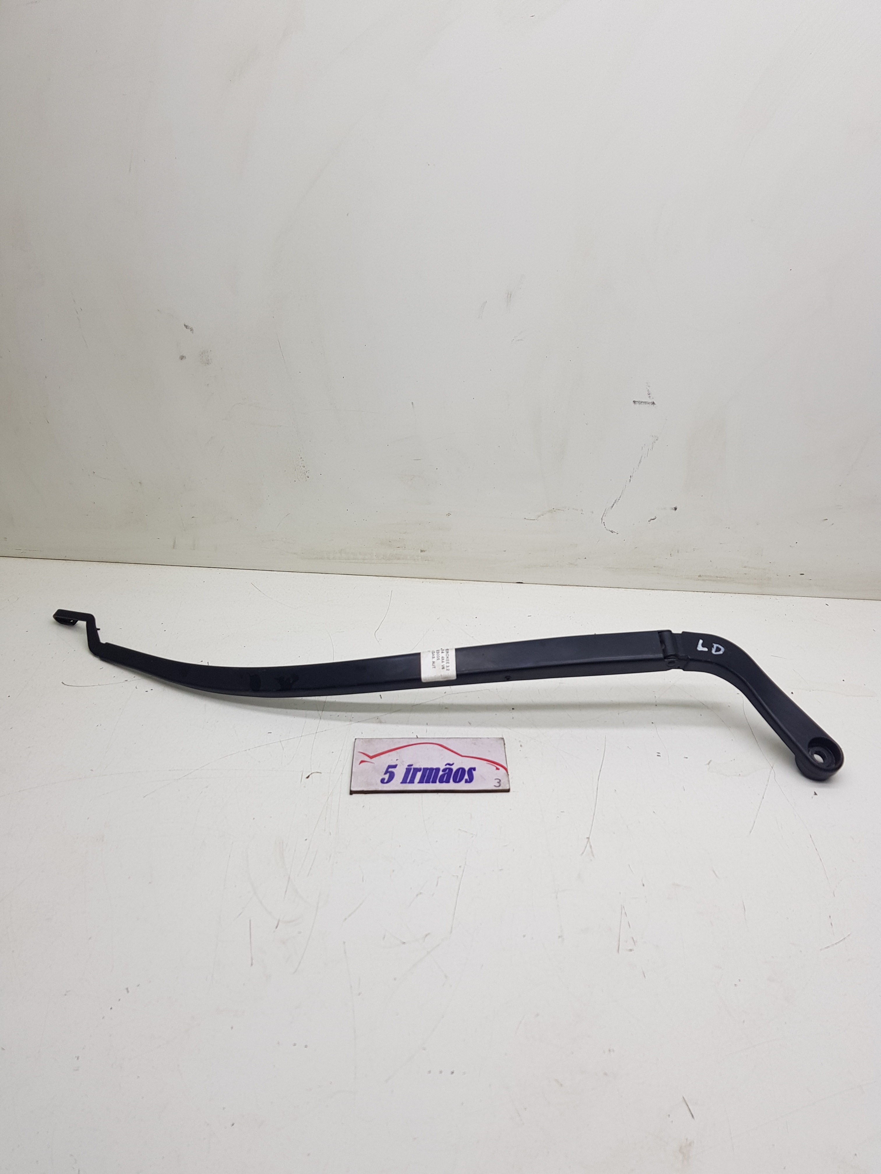 Braço Direito Limpador Parabrisa Jeep Cherokee 3.2 2014