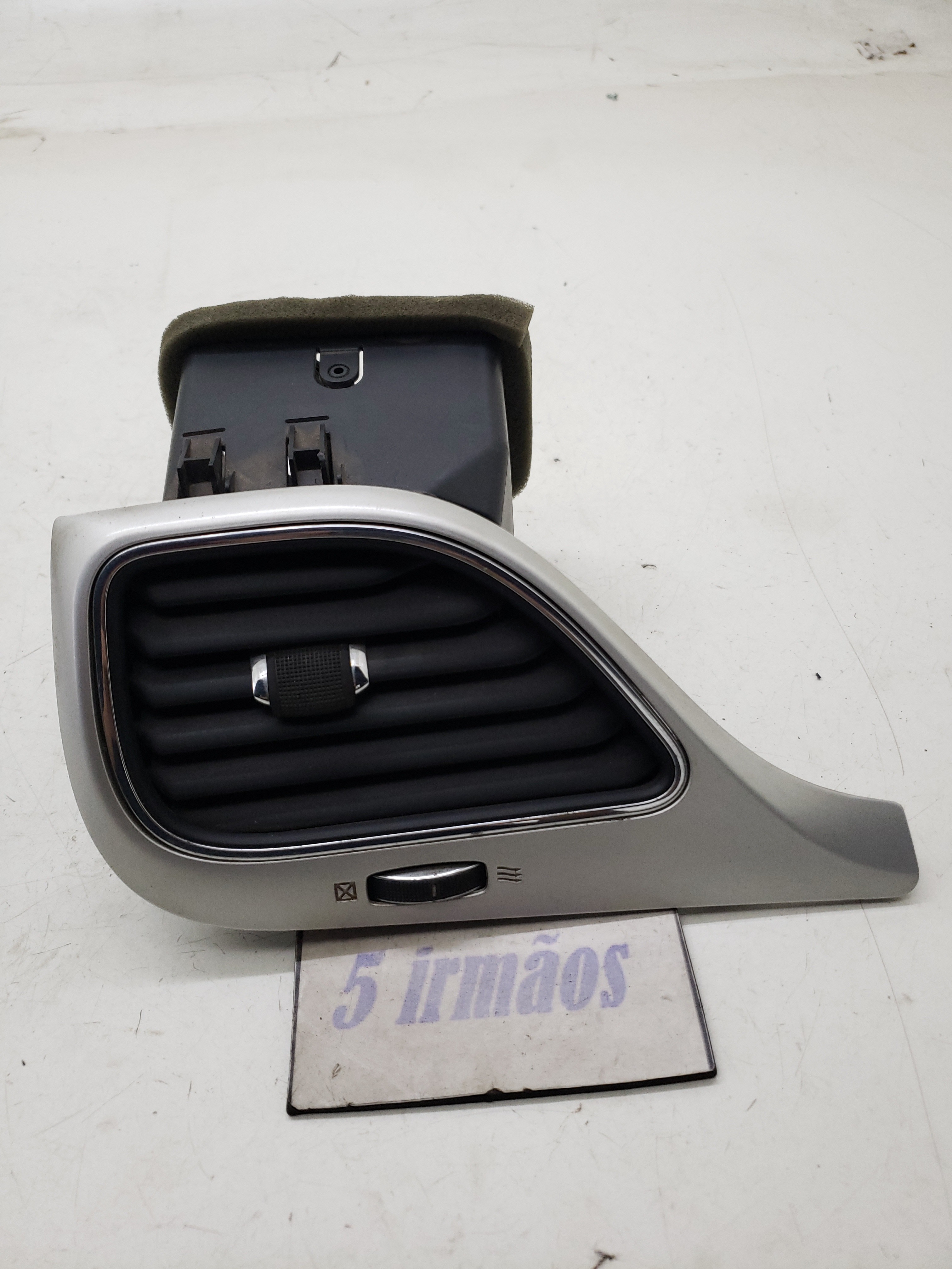 Difusor Ar Direito Fiat Feemont 2.4 2011 / 2012 N3000101lfn