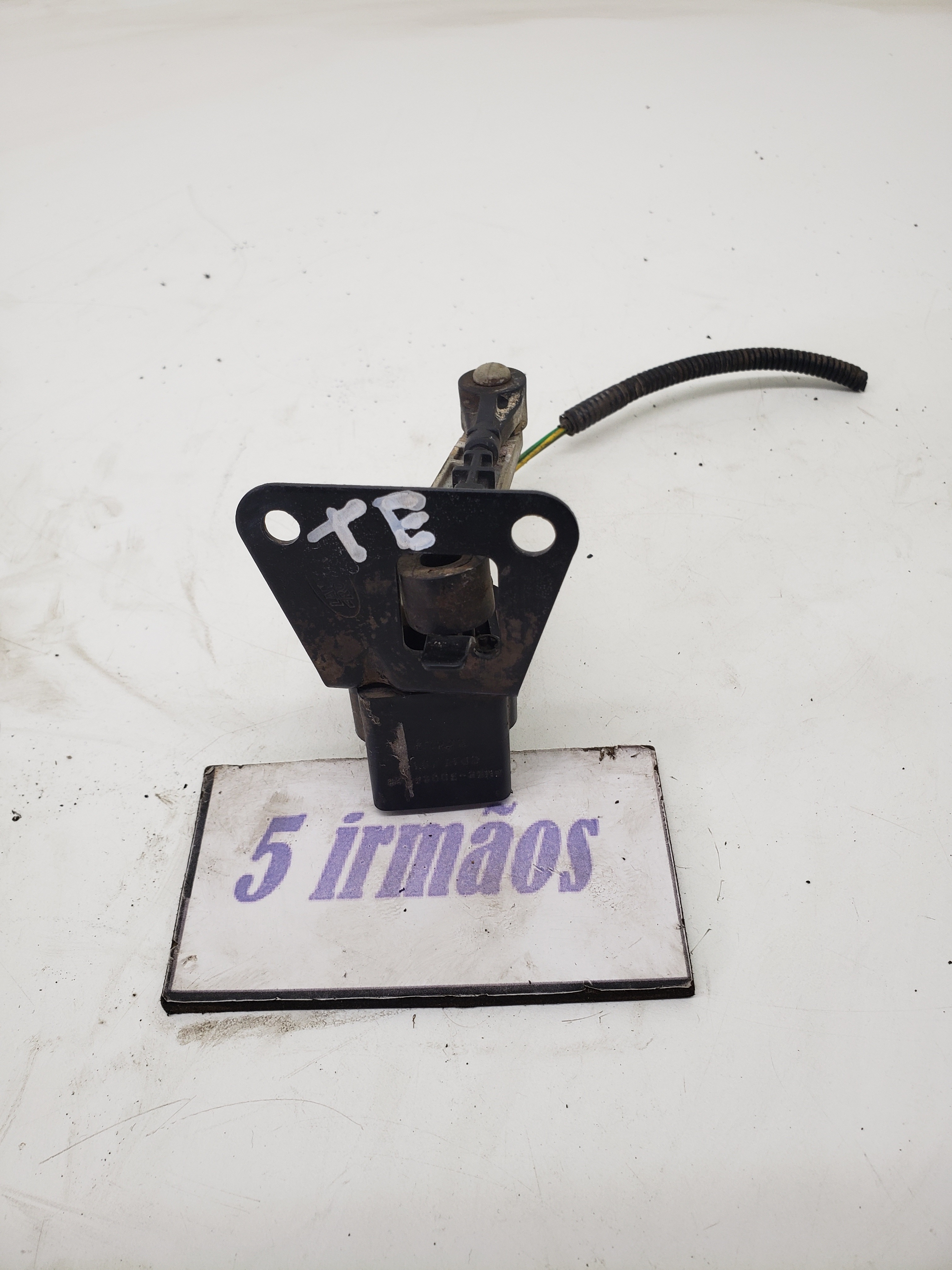 Sensor Nível Traseiro Esquerdo Freelander 3.2 2007 À 2012