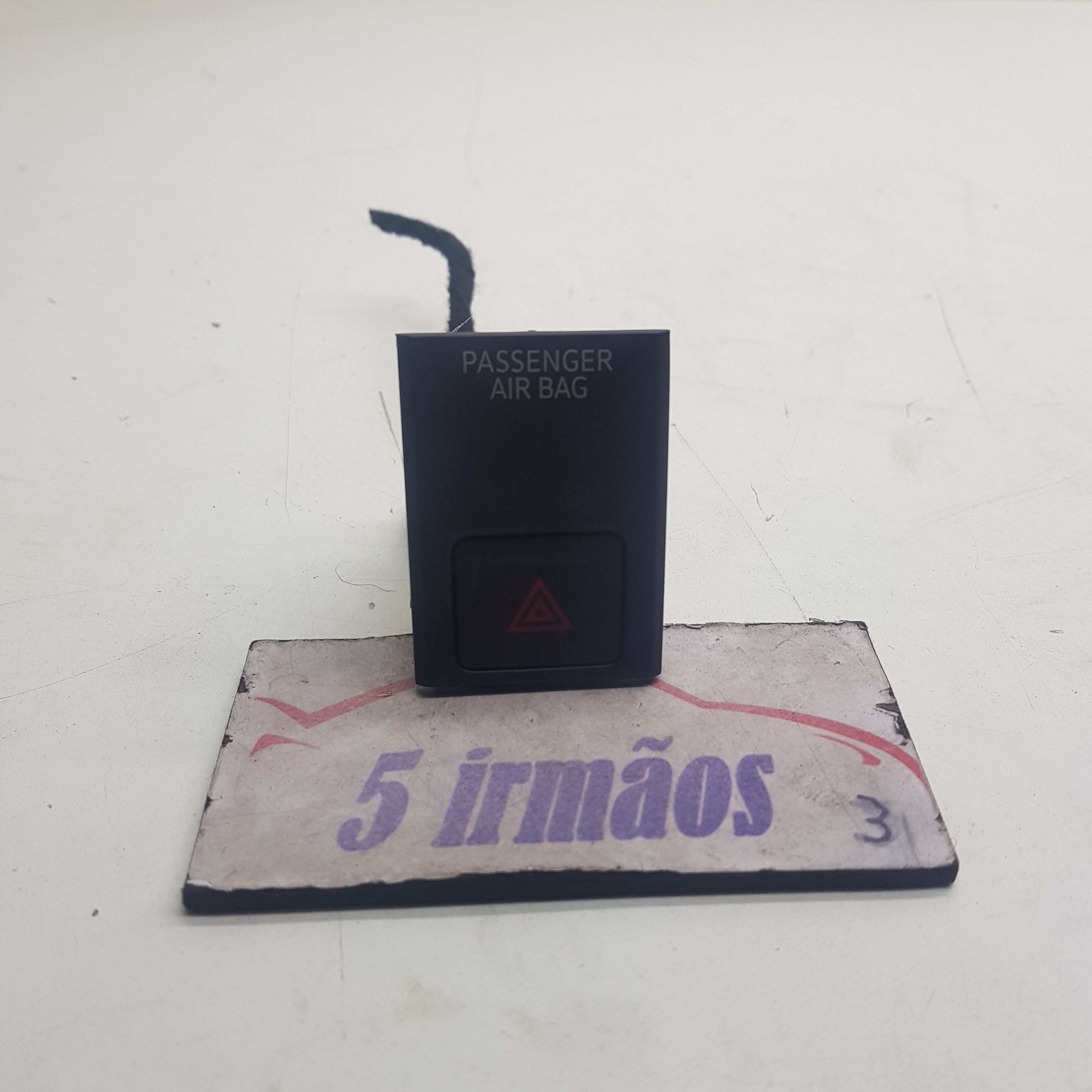 Botão Pisca Alerta Vw Jetta Tsi 1.4 2019 / 2020 N17a919225b