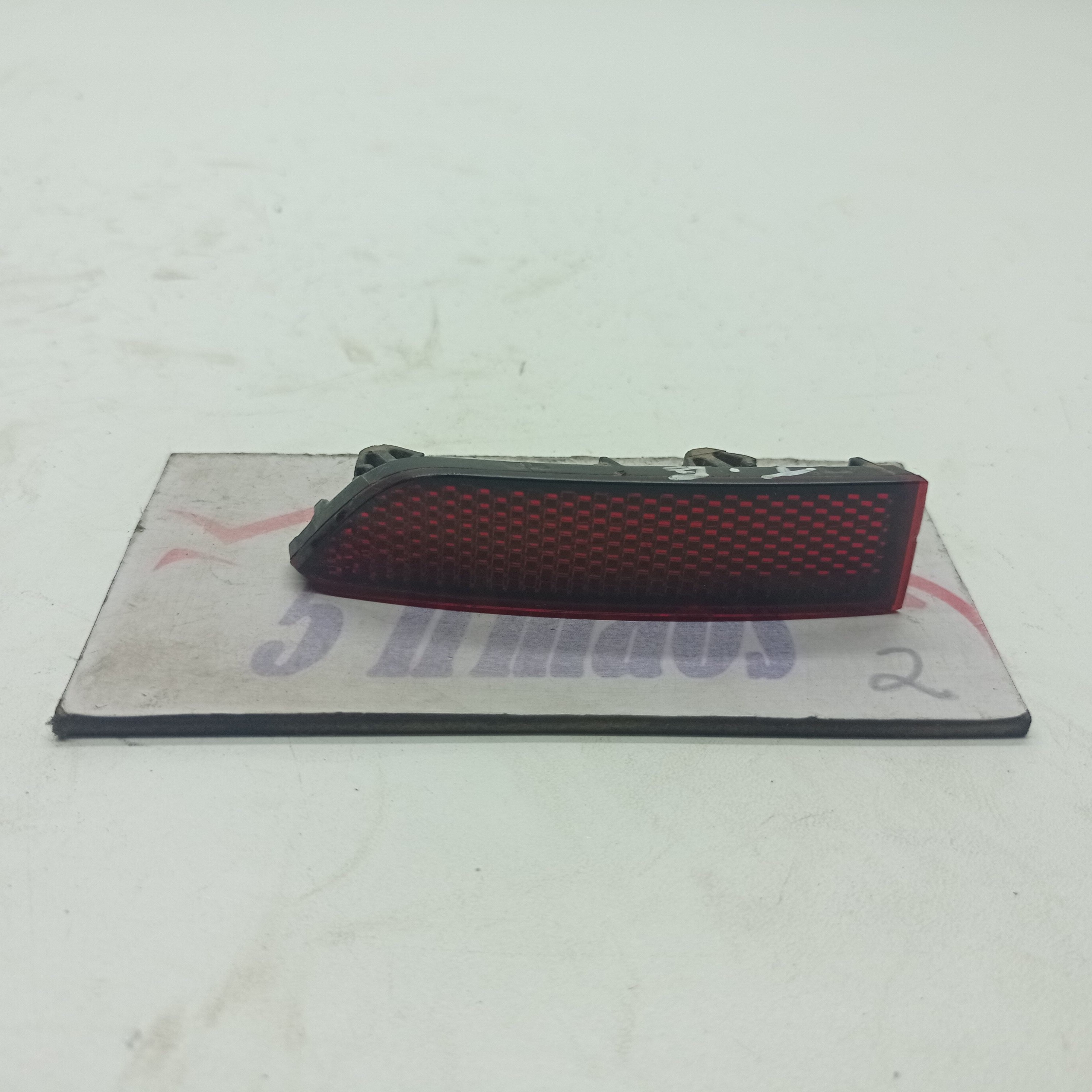 Refletor Olho Gato Traseiro Esquerdo Vw Tiguan 350 2.0 2018